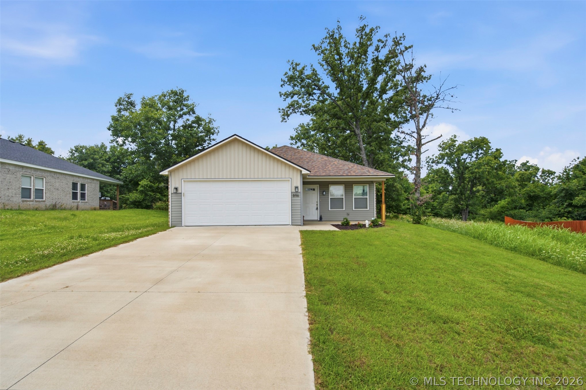 896 S Snyder Springs Loop Property Photo 1