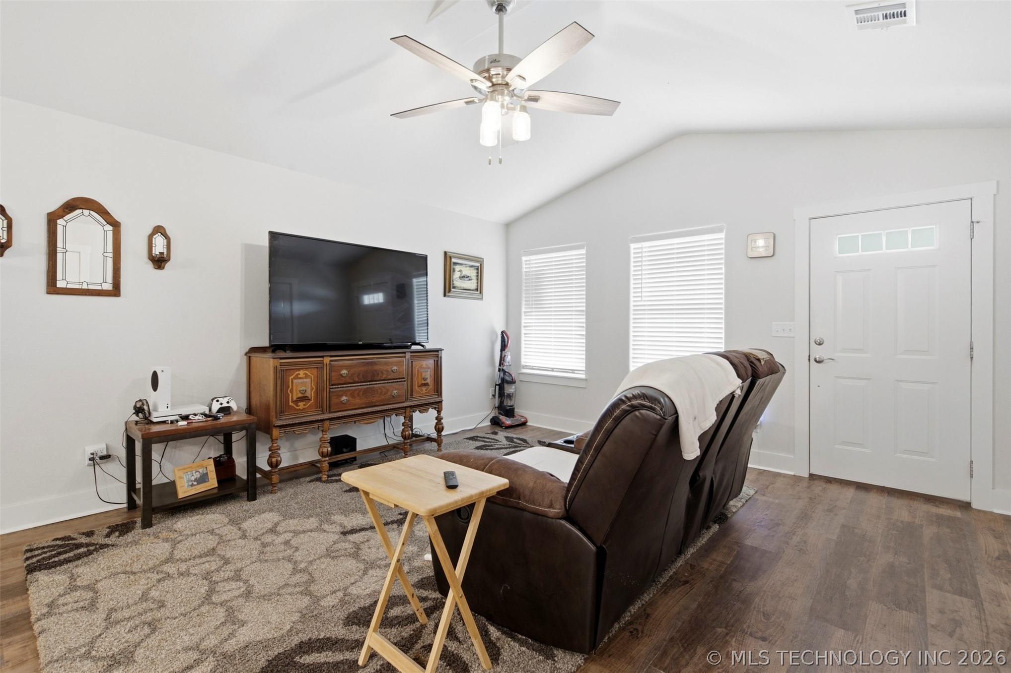 896 S Snyder Springs Loop Property Photo 4