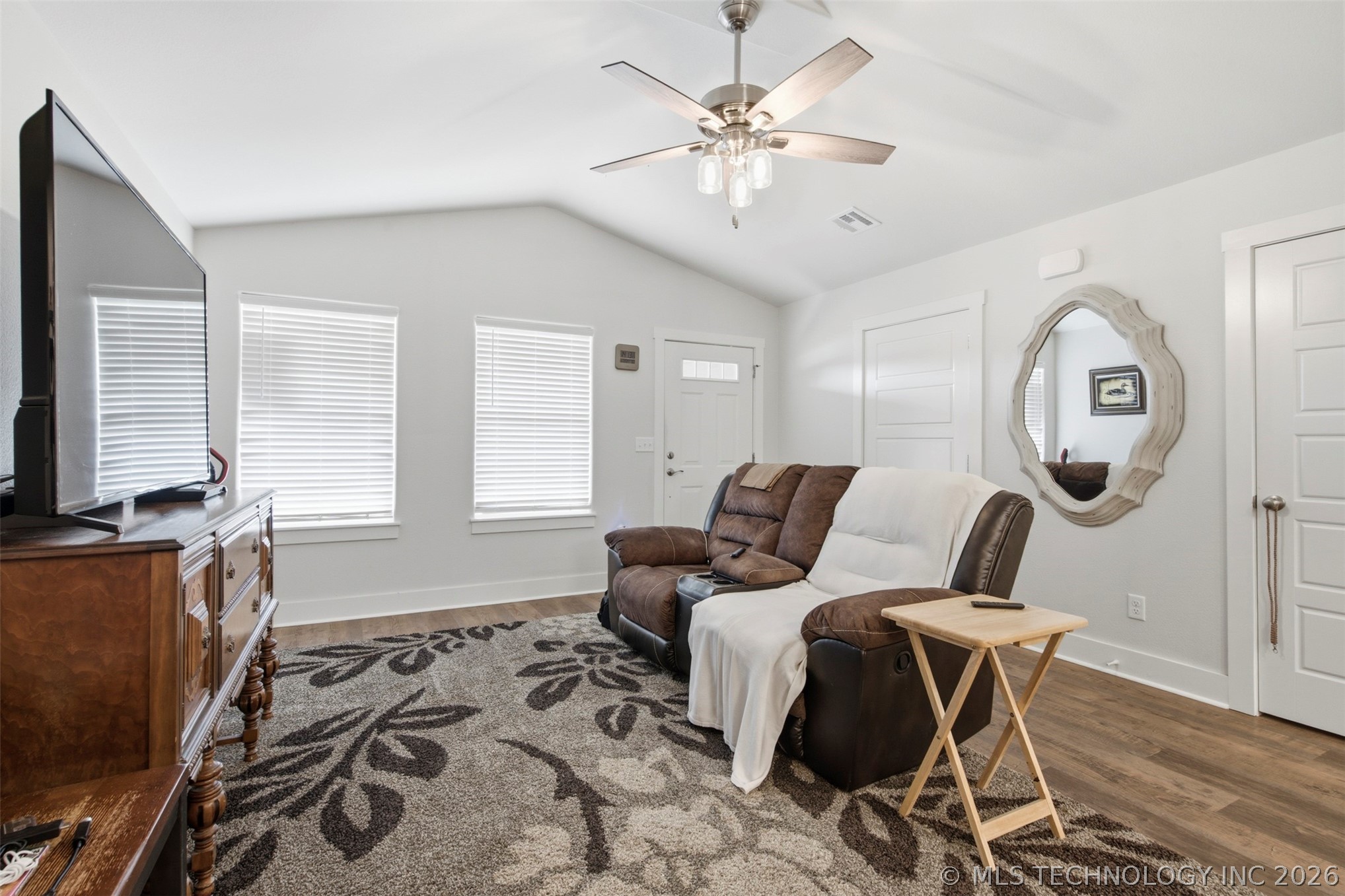 896 S Snyder Springs Loop Property Photo 5
