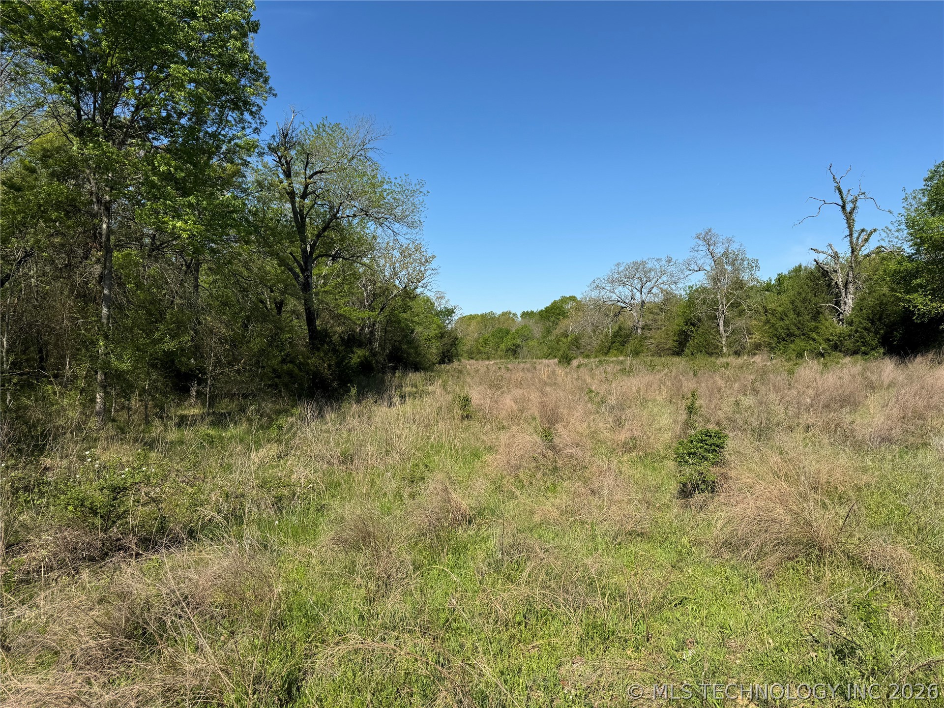 E Blue Creek Road Property Photo 47