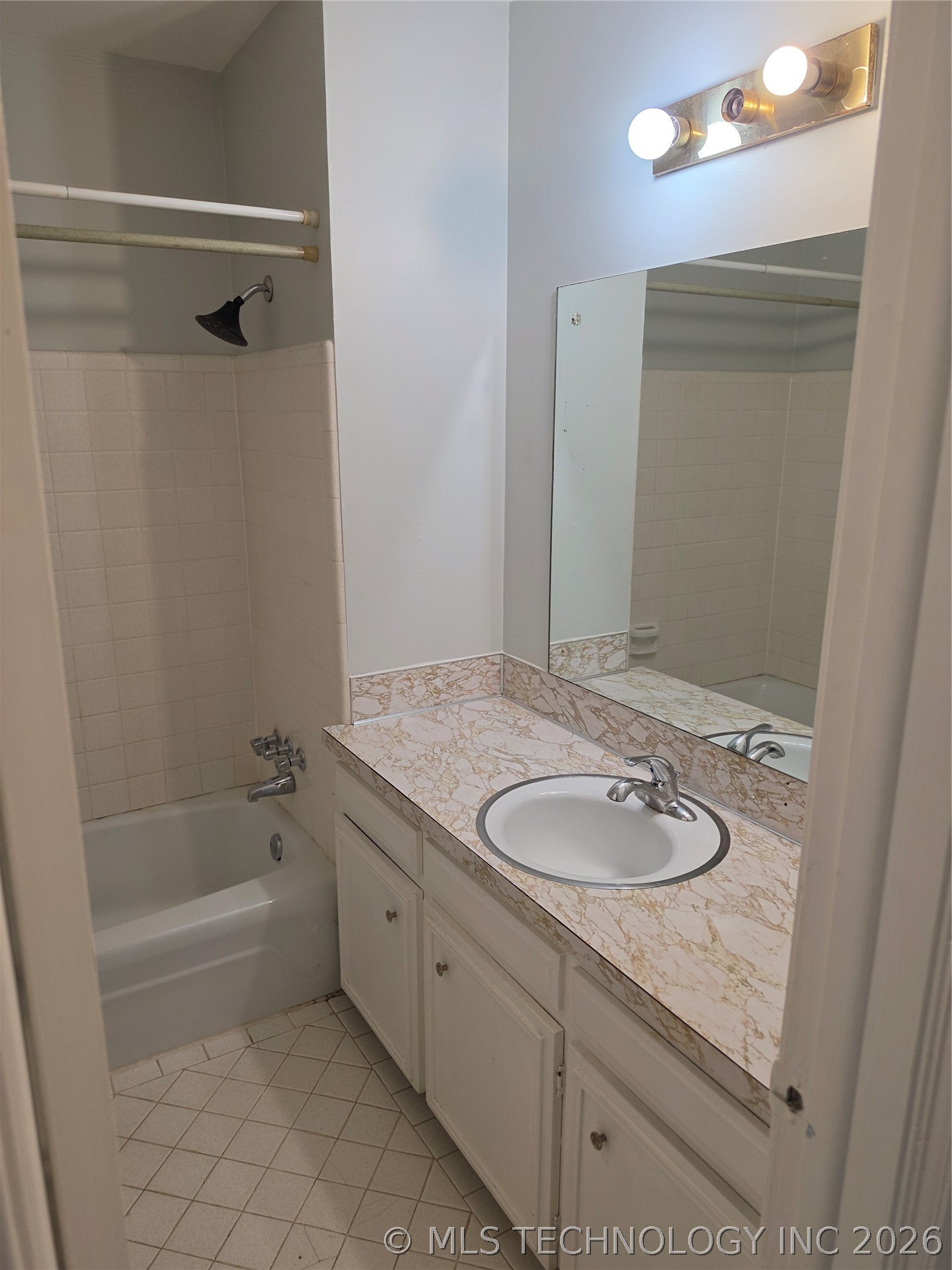 3109 E 25th Place S 3 Property Photo 21