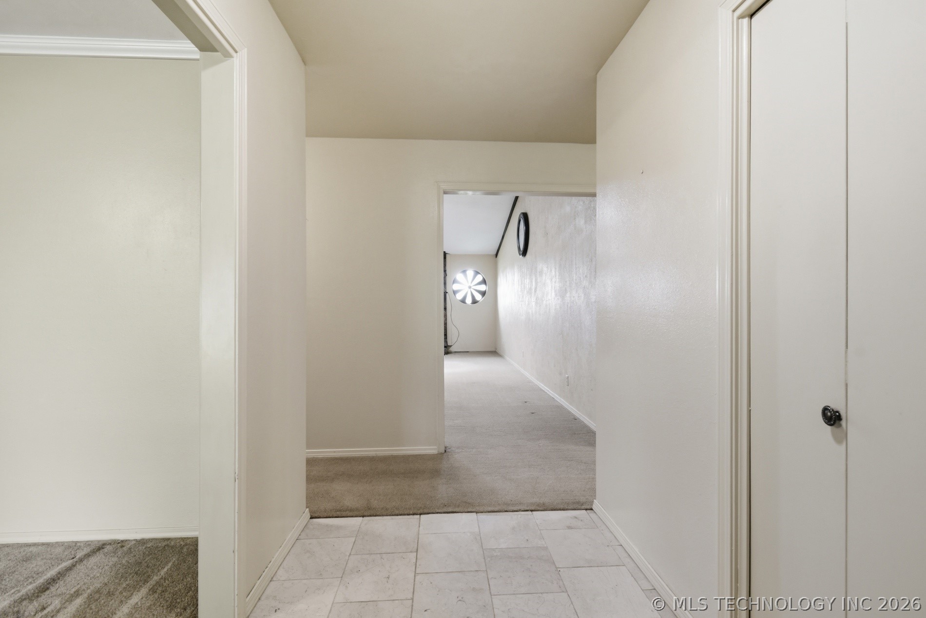 23734 S Southridge Drive Property Photo 4