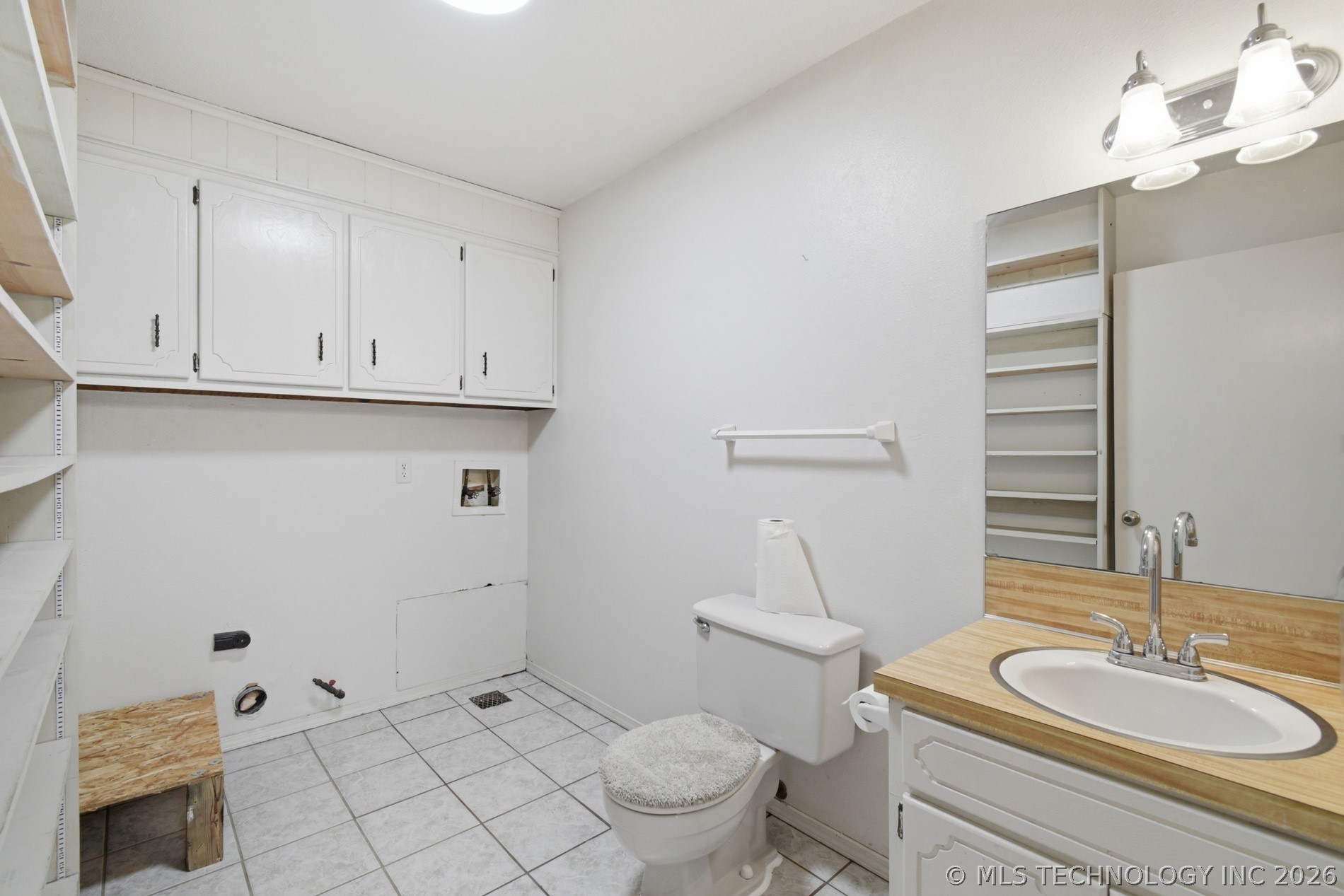 23734 S Southridge Drive Property Photo 20