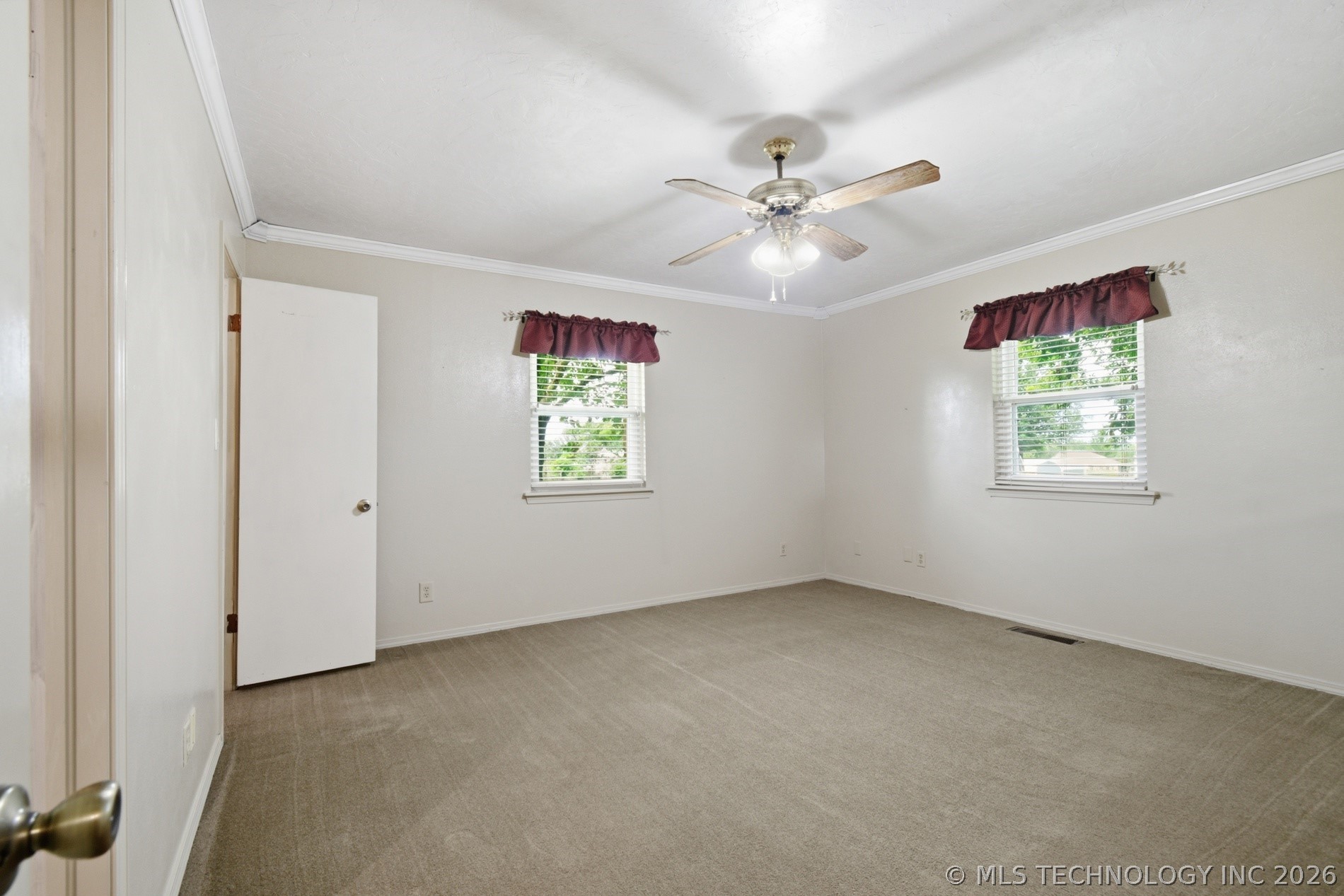23734 S Southridge Drive Property Photo 26