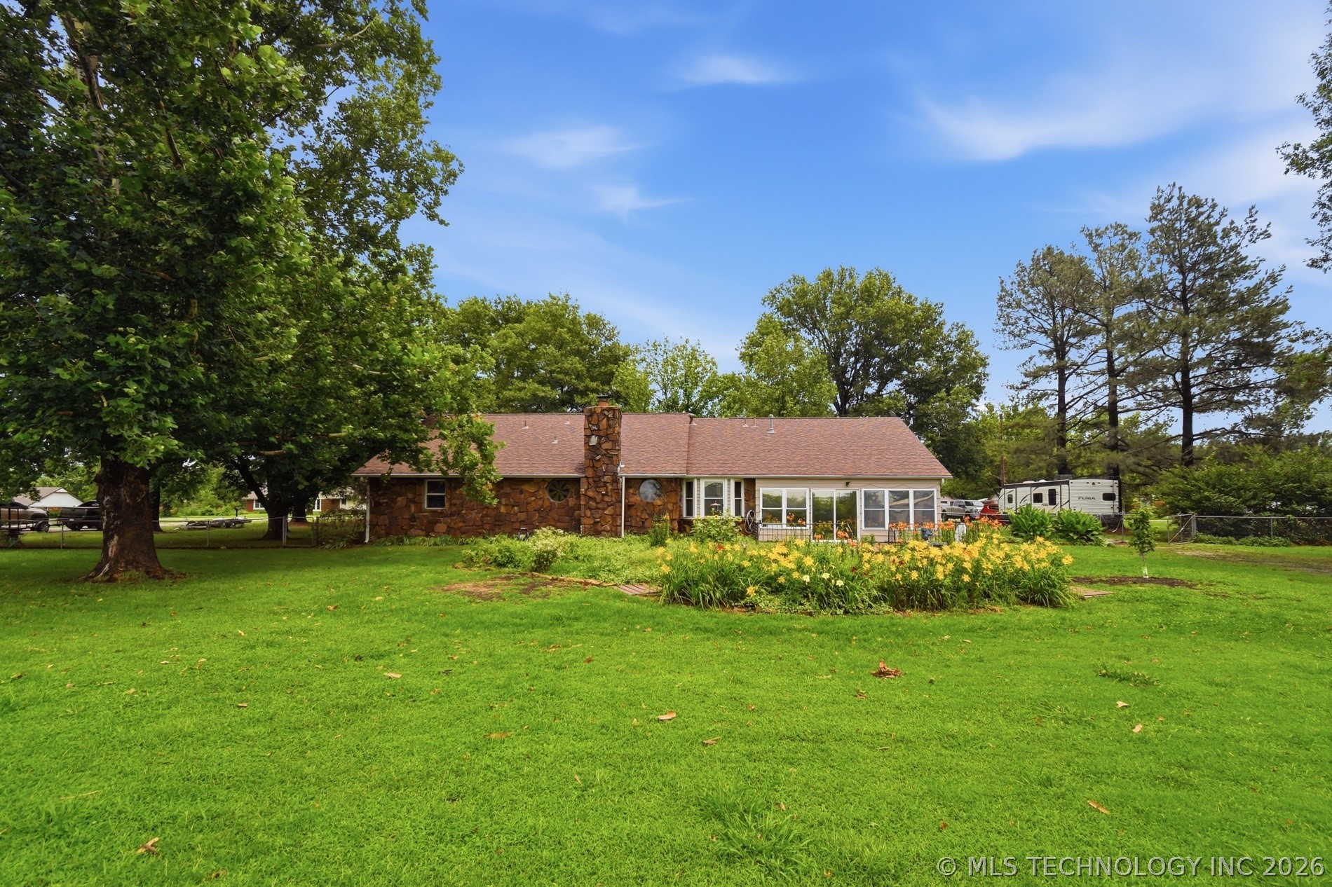23734 S Southridge Drive Property Photo 31