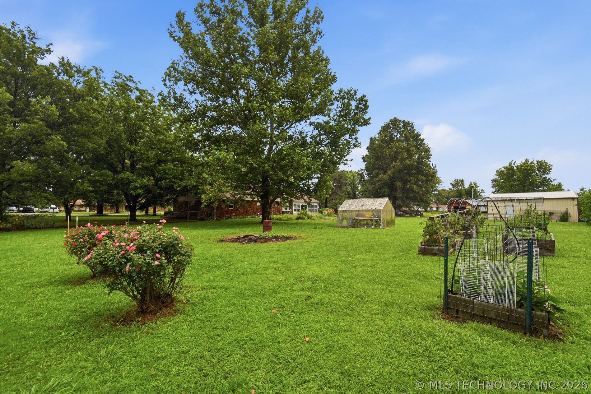 23734 S Southridge Drive Property Photo 34