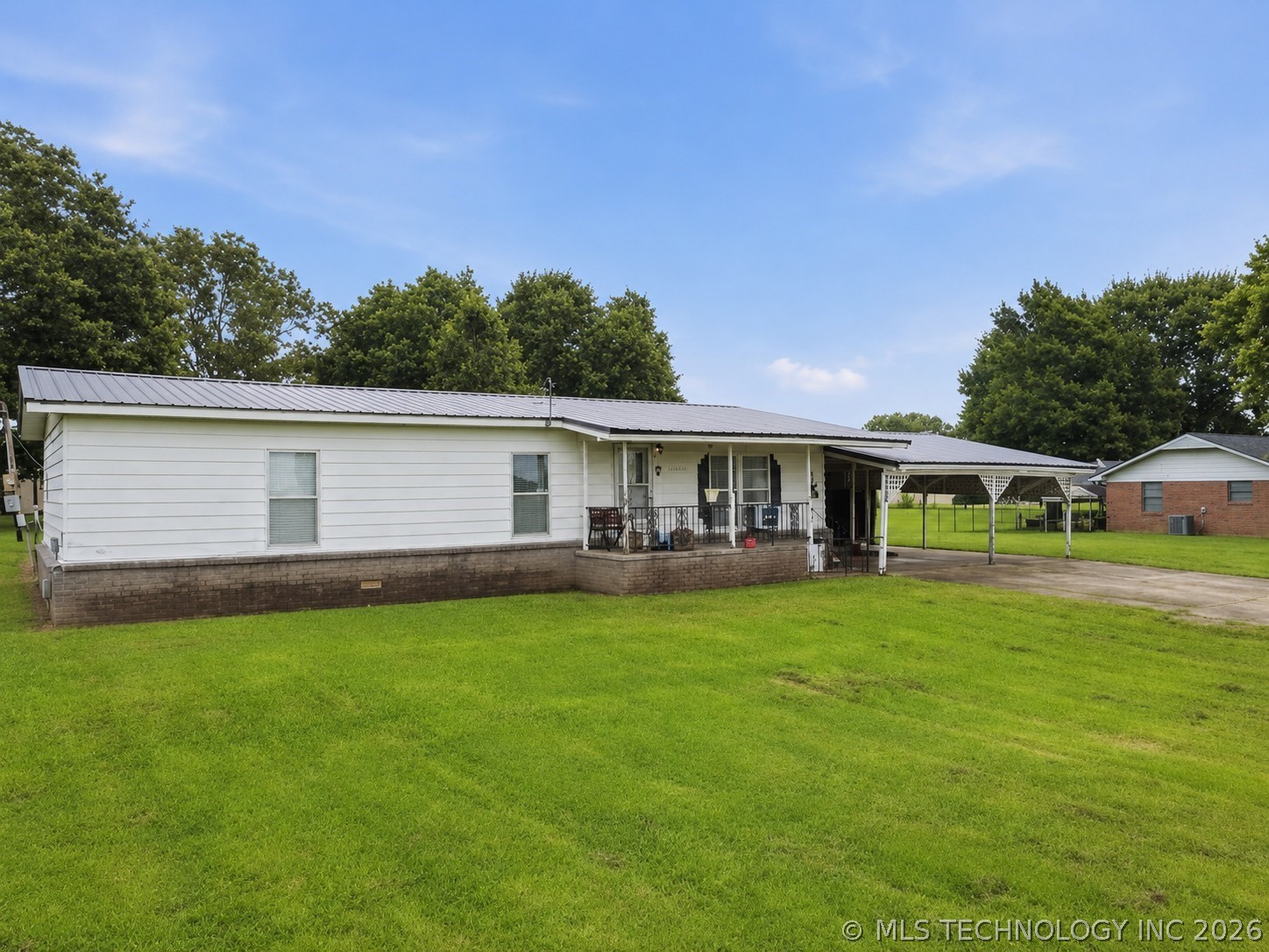 437874 E 278 Property Photo 1