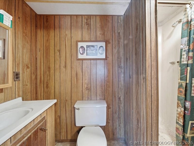 437874 E 278 Property Photo 14