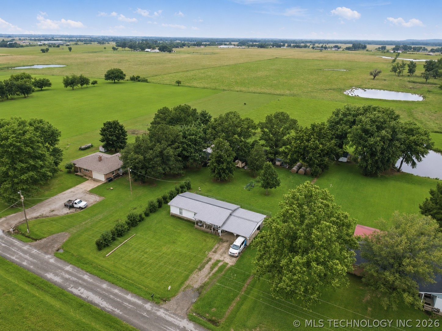 437874 E 278 Property Photo 20