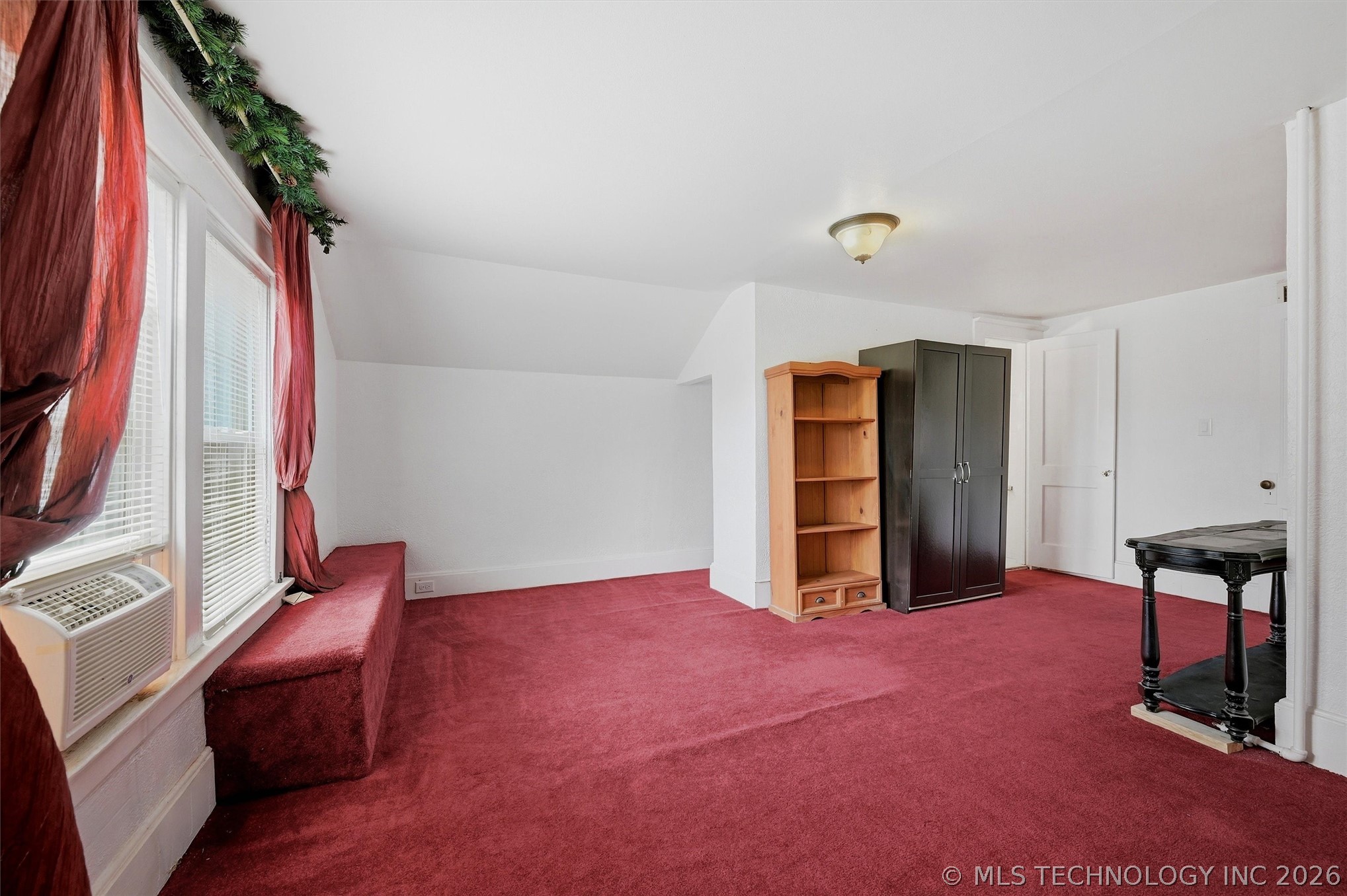 809 W Elm Street Property Photo 41