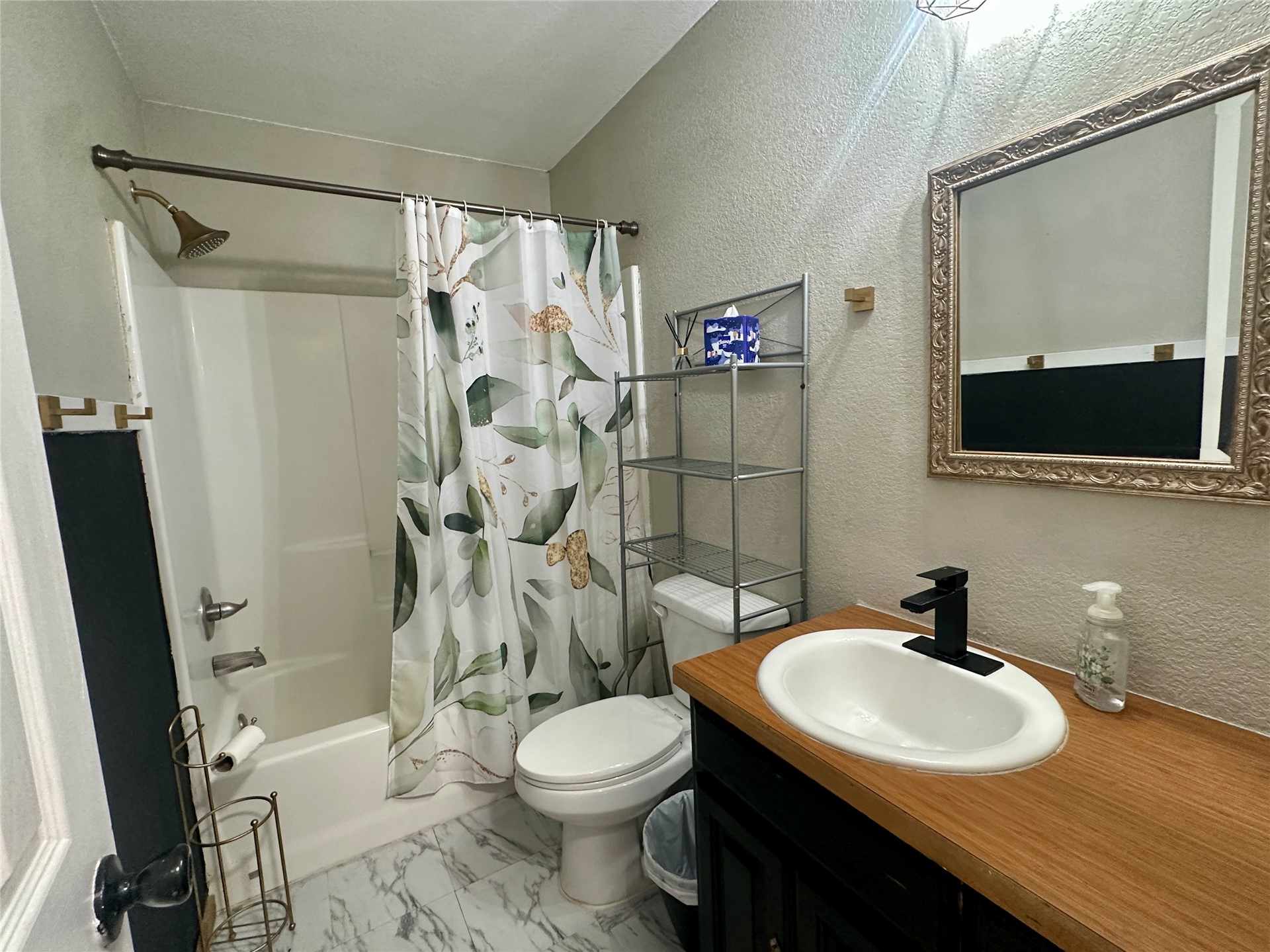 1400 Skyline Drive Property Photo 19