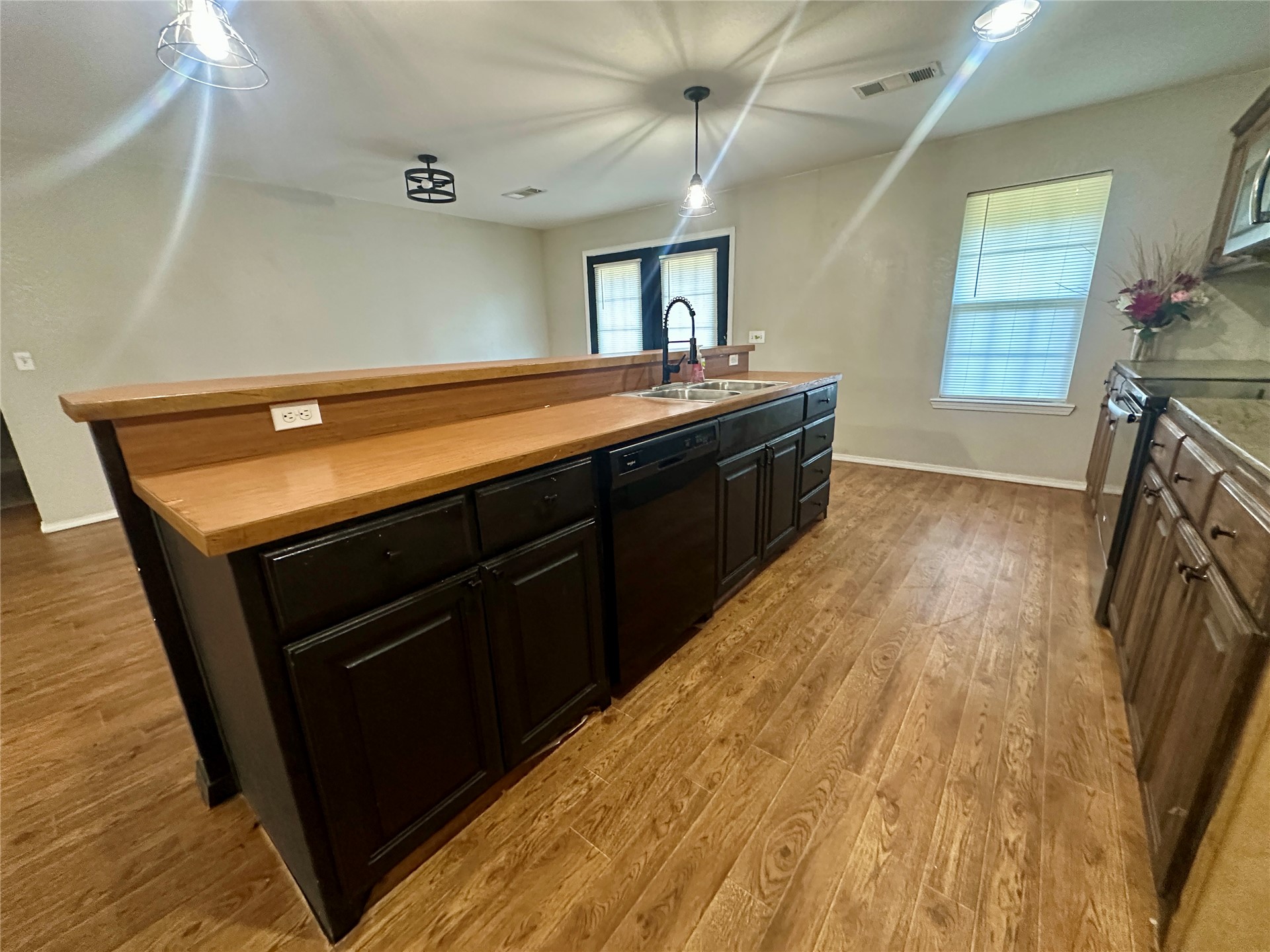 1400 Skyline Drive Property Photo 25