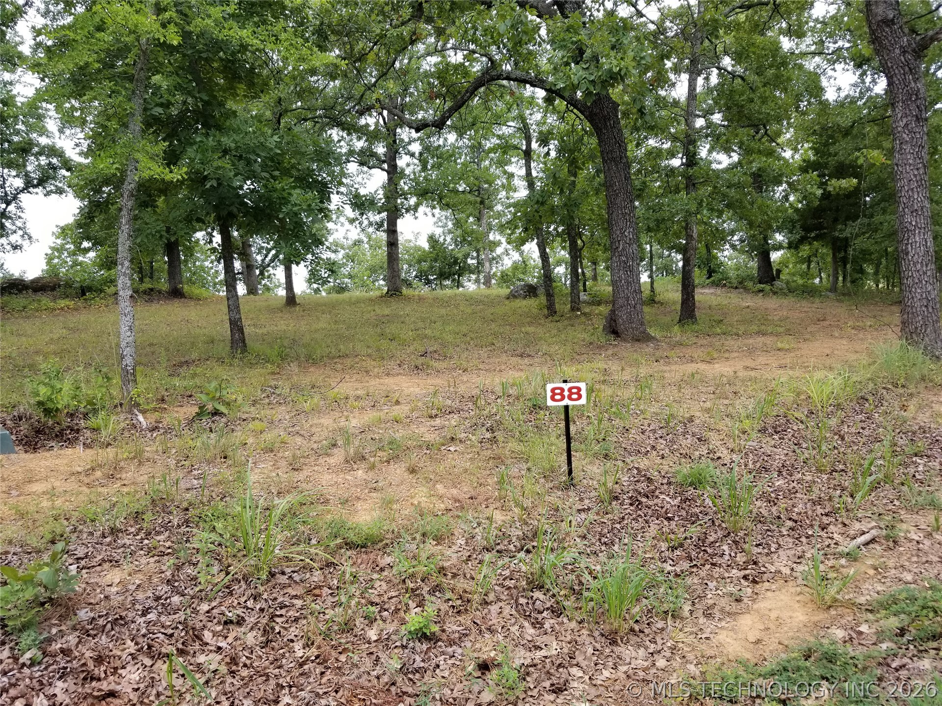 88 Edge Water Road Property Photo 5
