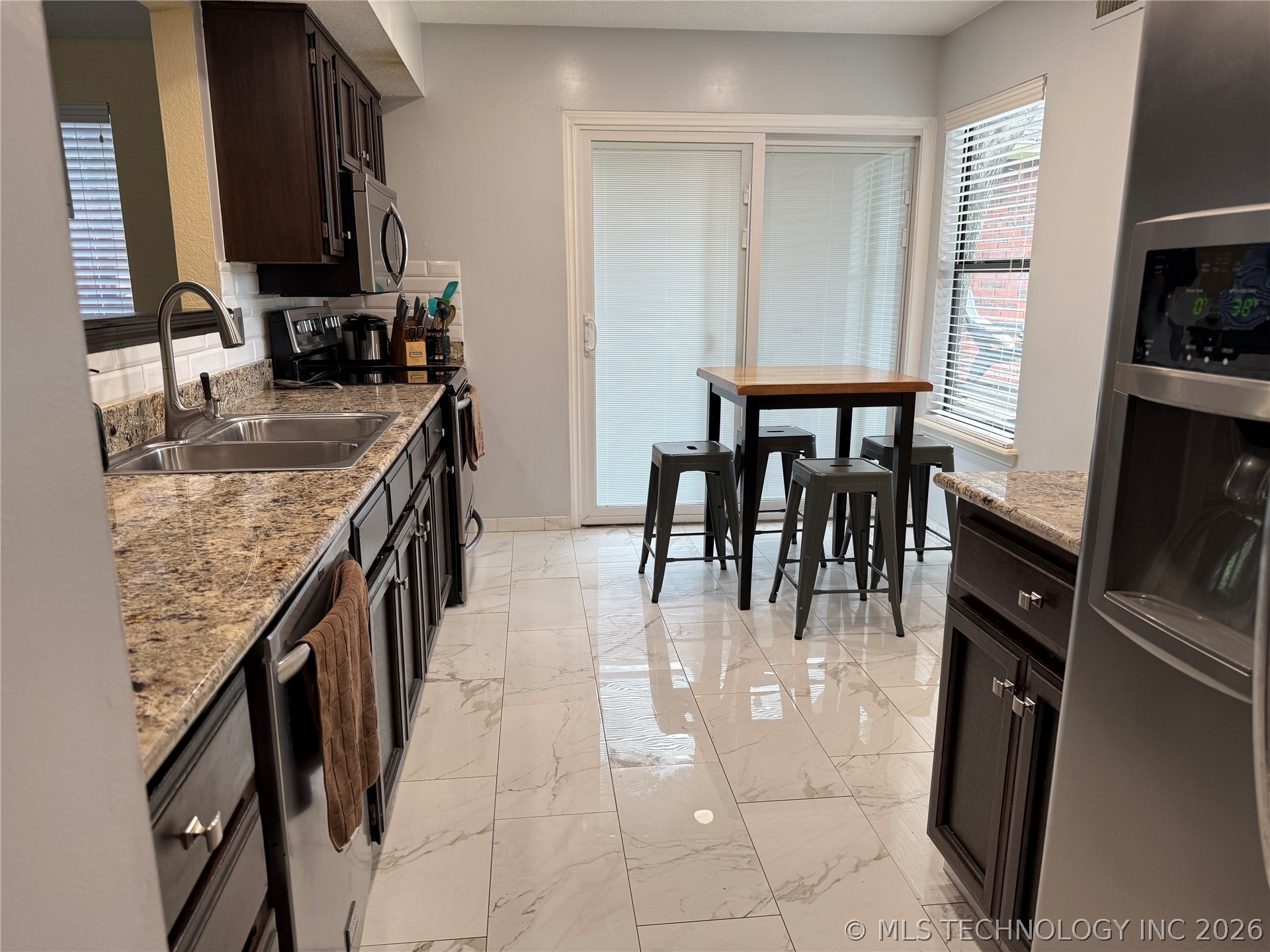 5215 E 90th Street Property Photo 9