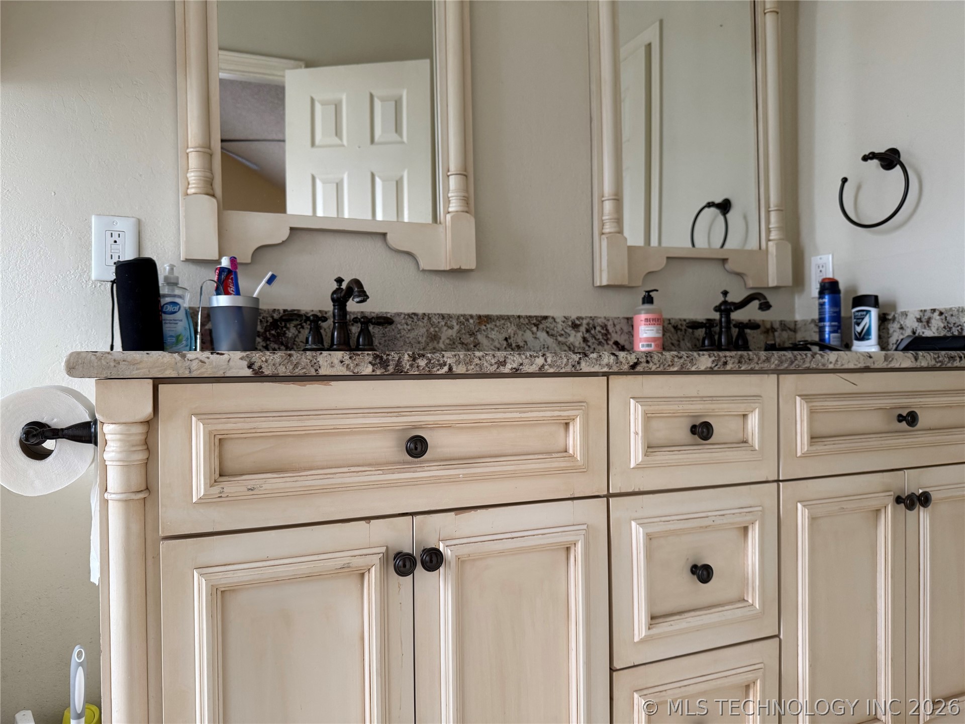 5215 E 90th Street Property Photo 14
