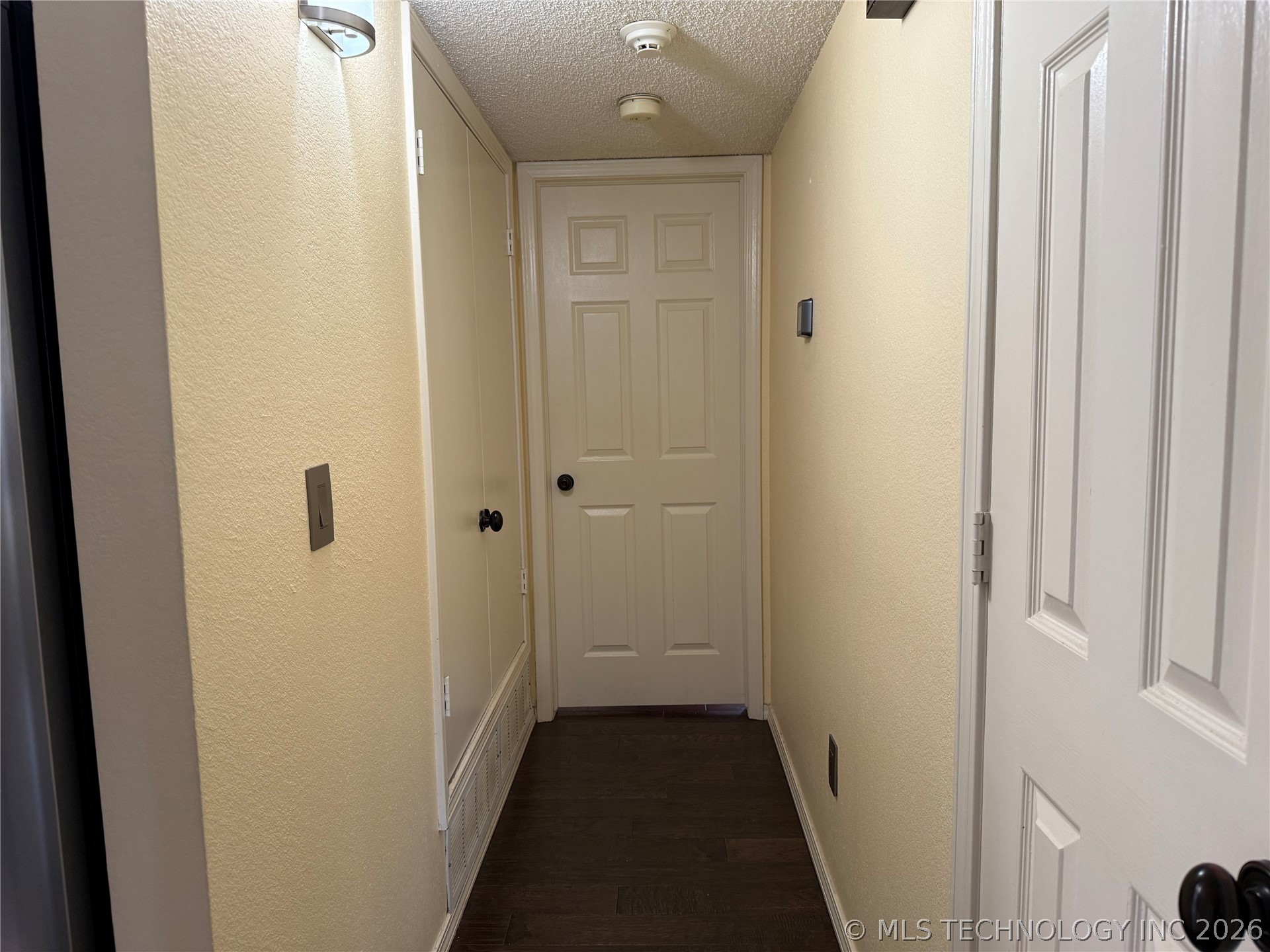 5215 E 90th Street Property Photo 17