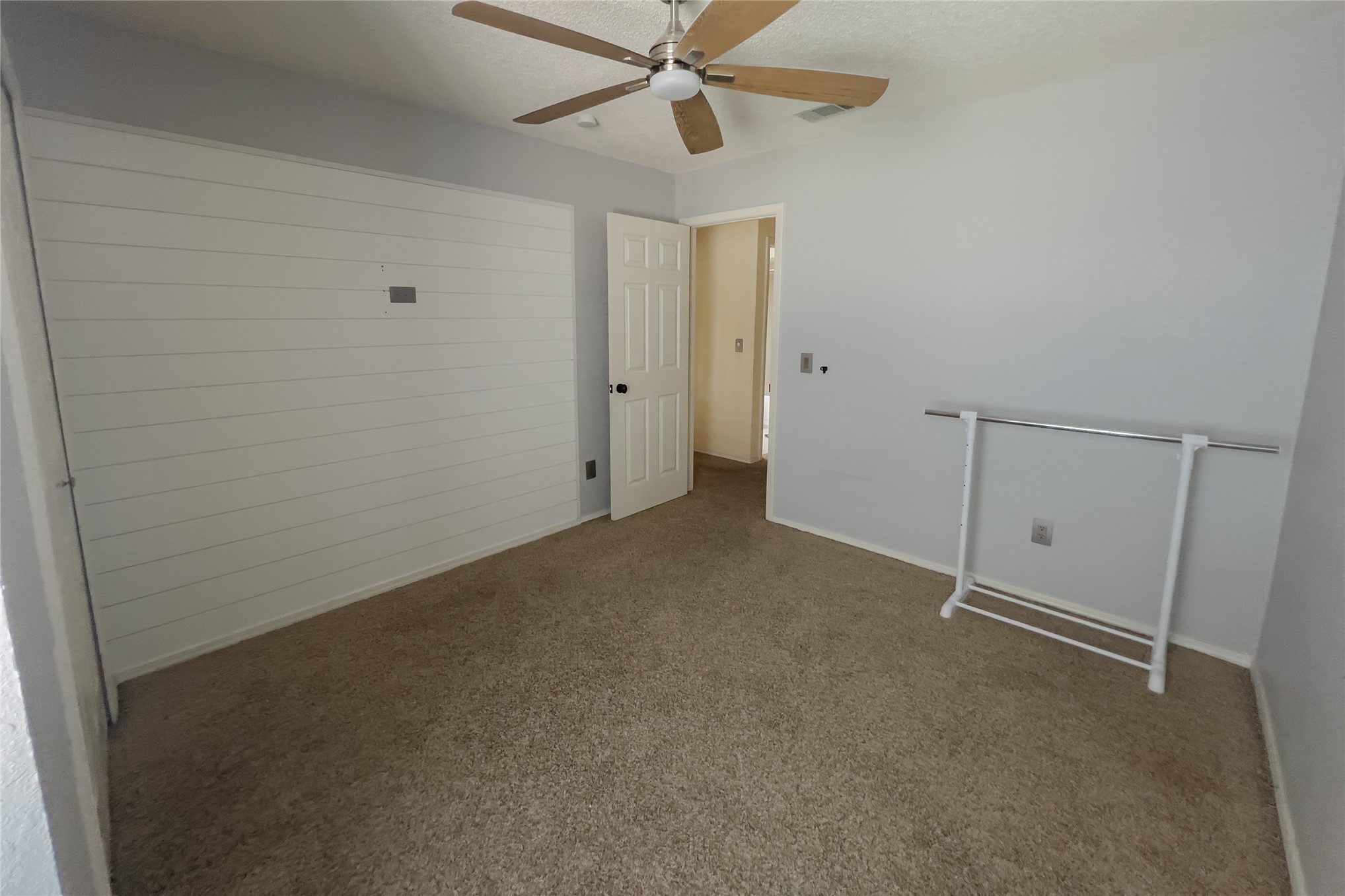 5215 E 90th Street Property Photo 64