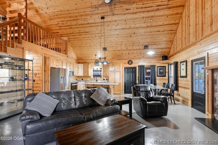 55750 360 Road Property Photo 6