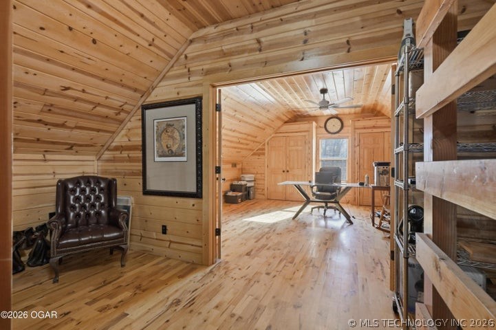 55750 360 Road Property Photo 20