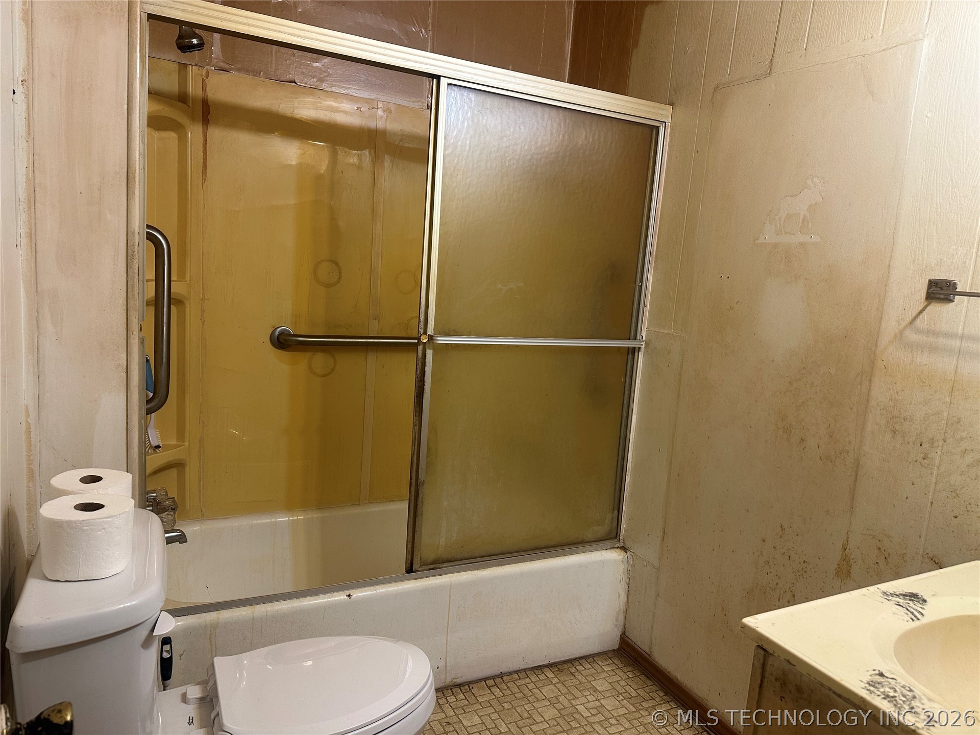 631 S Alabama Avenue Property Photo 7
