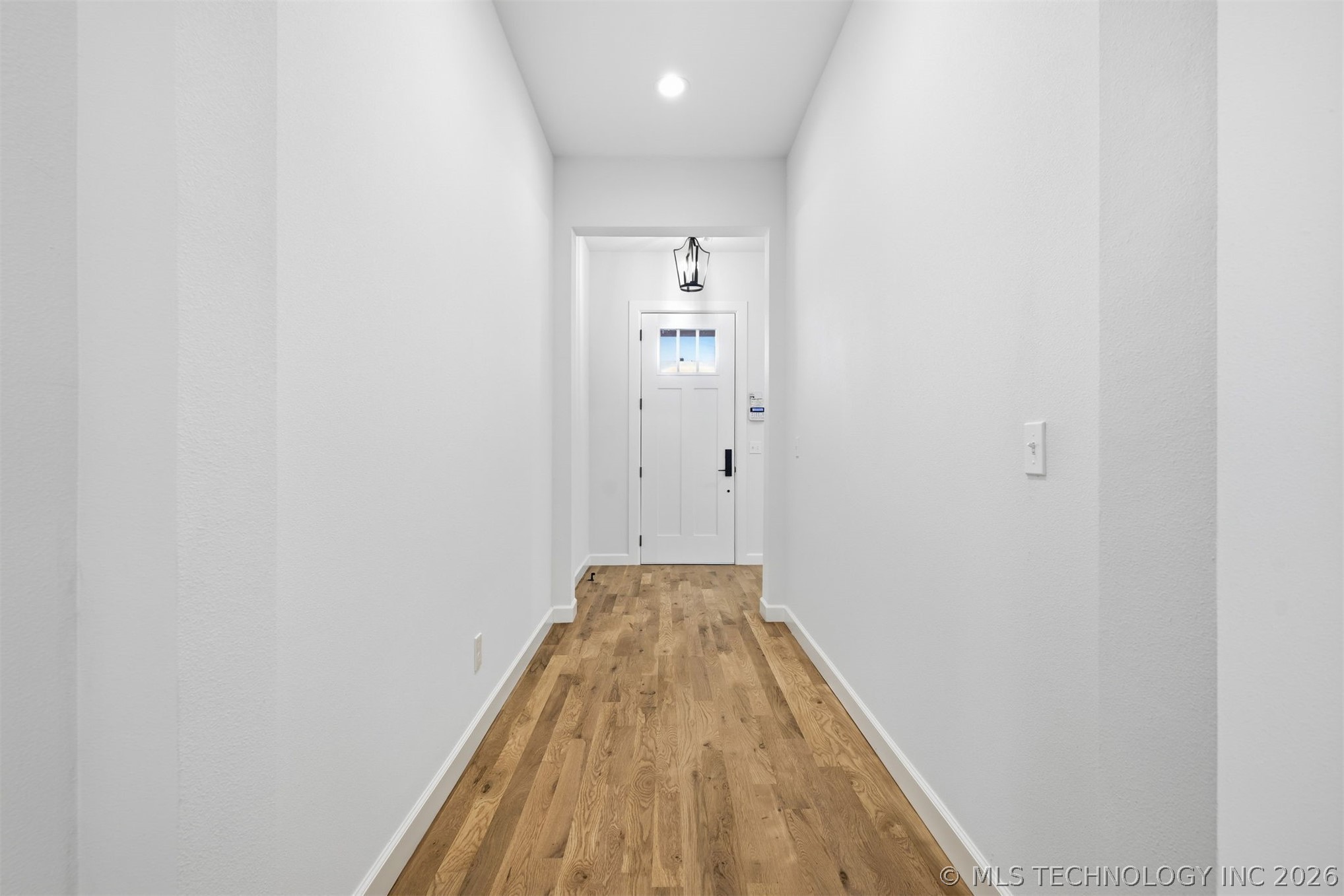 812 W Urbana Street S Property Photo 17