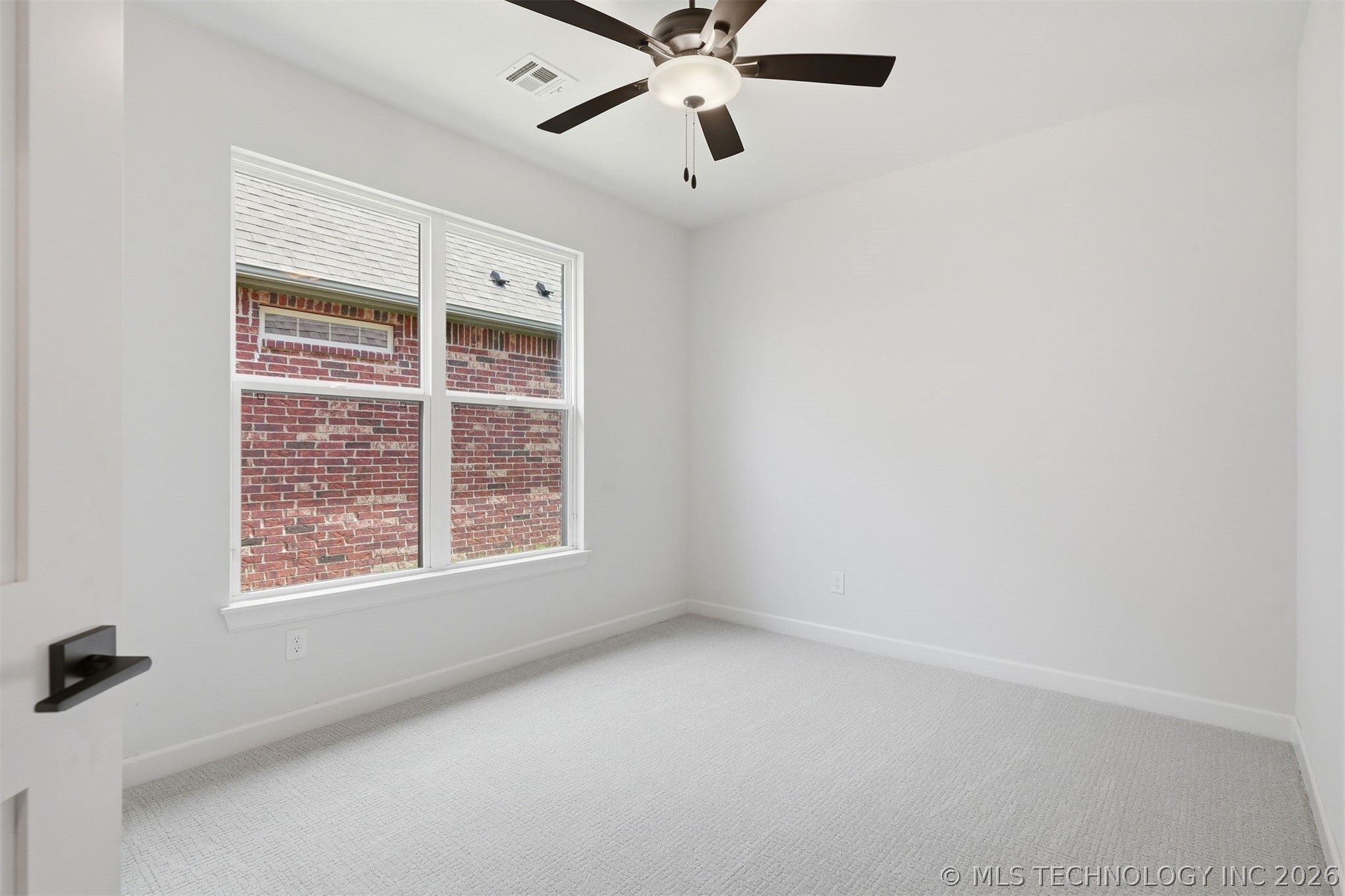 812 W Urbana Street S Property Photo 32