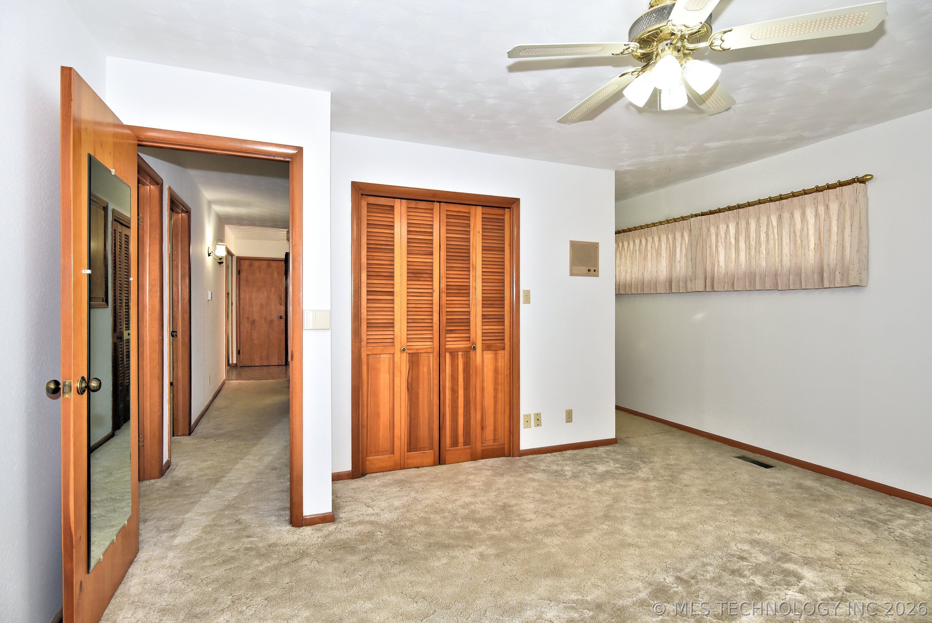 801 Risser Property Photo 19