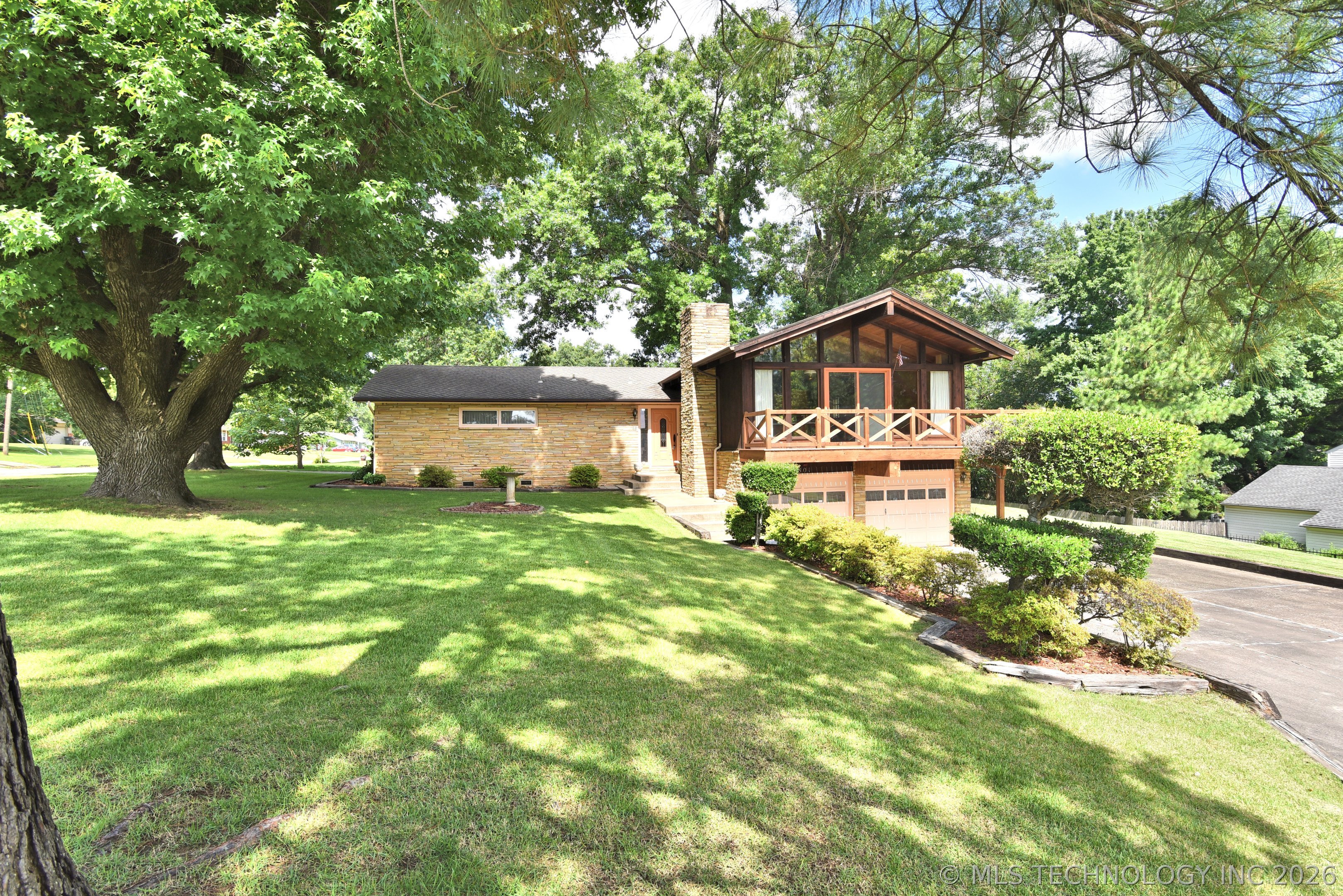 801 Risser Property Photo 34
