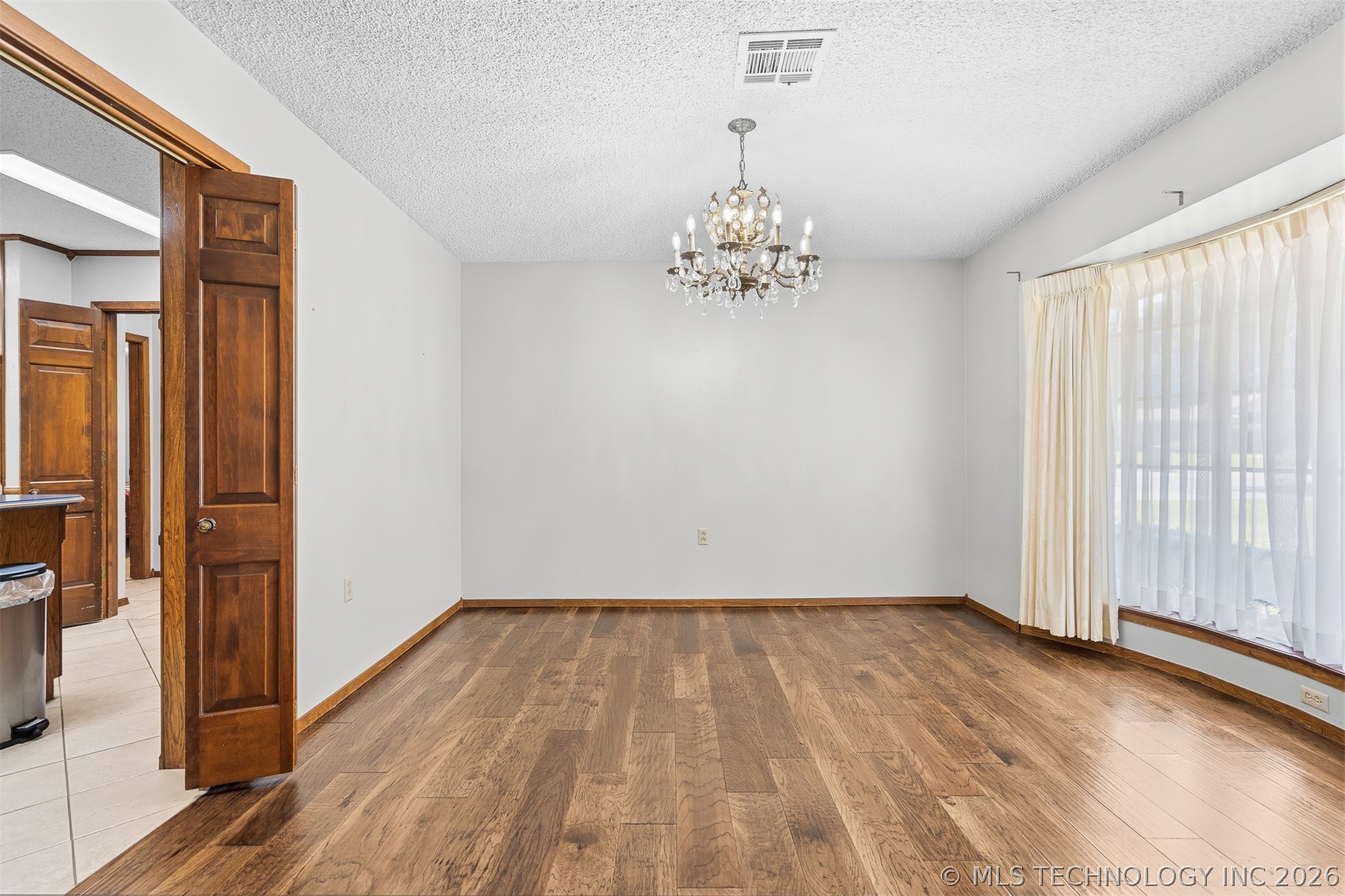 521 Circle Drive Property Photo 12
