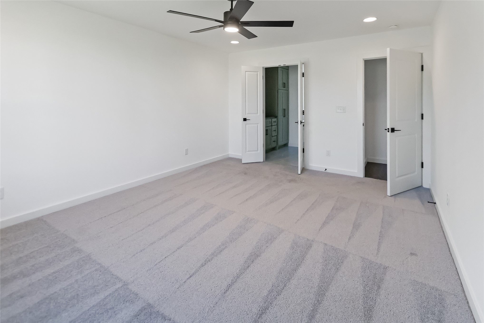 4611 S Chestnut Avenue Property Photo 18