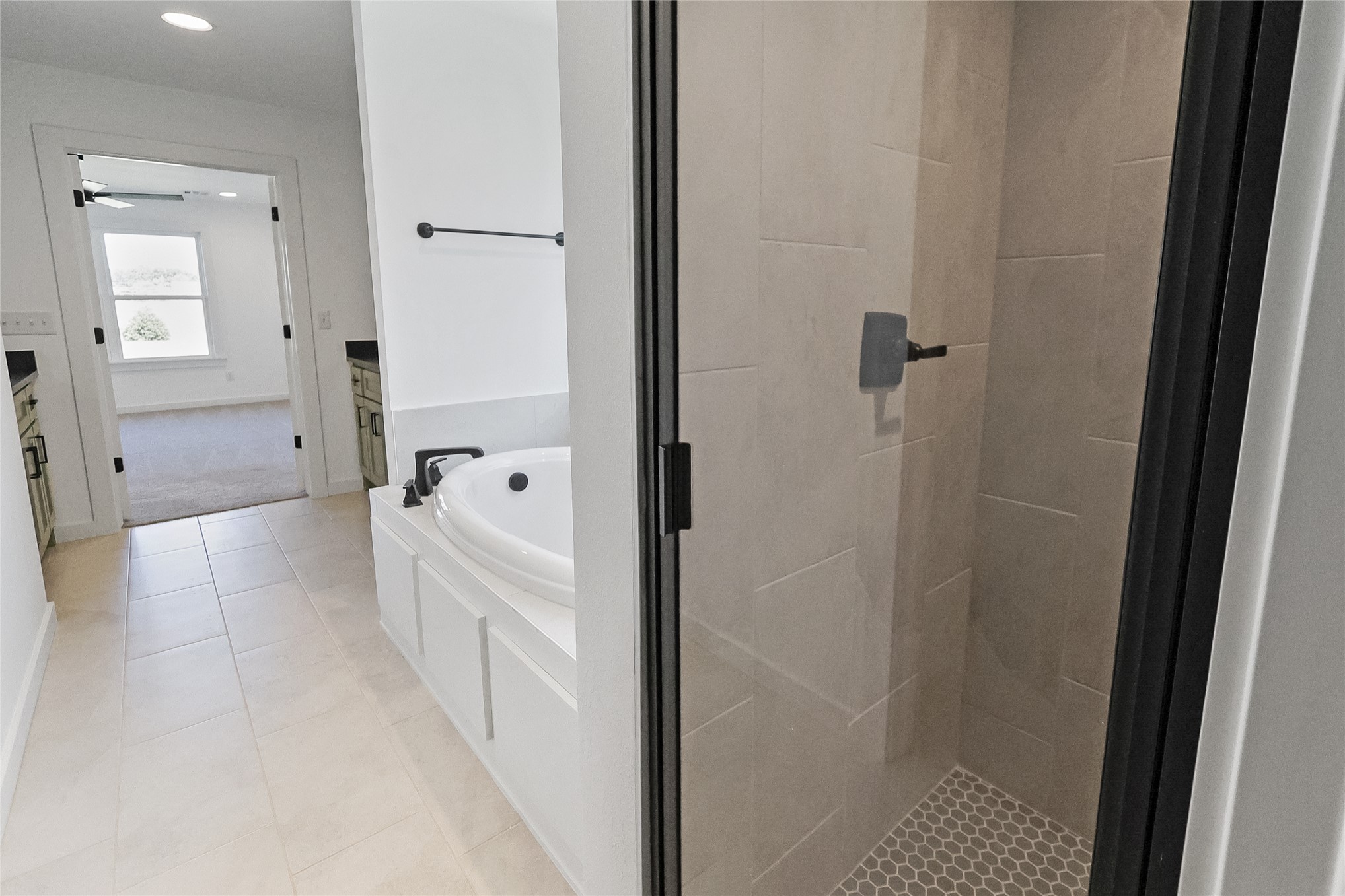 4611 S Chestnut Avenue Property Photo 22