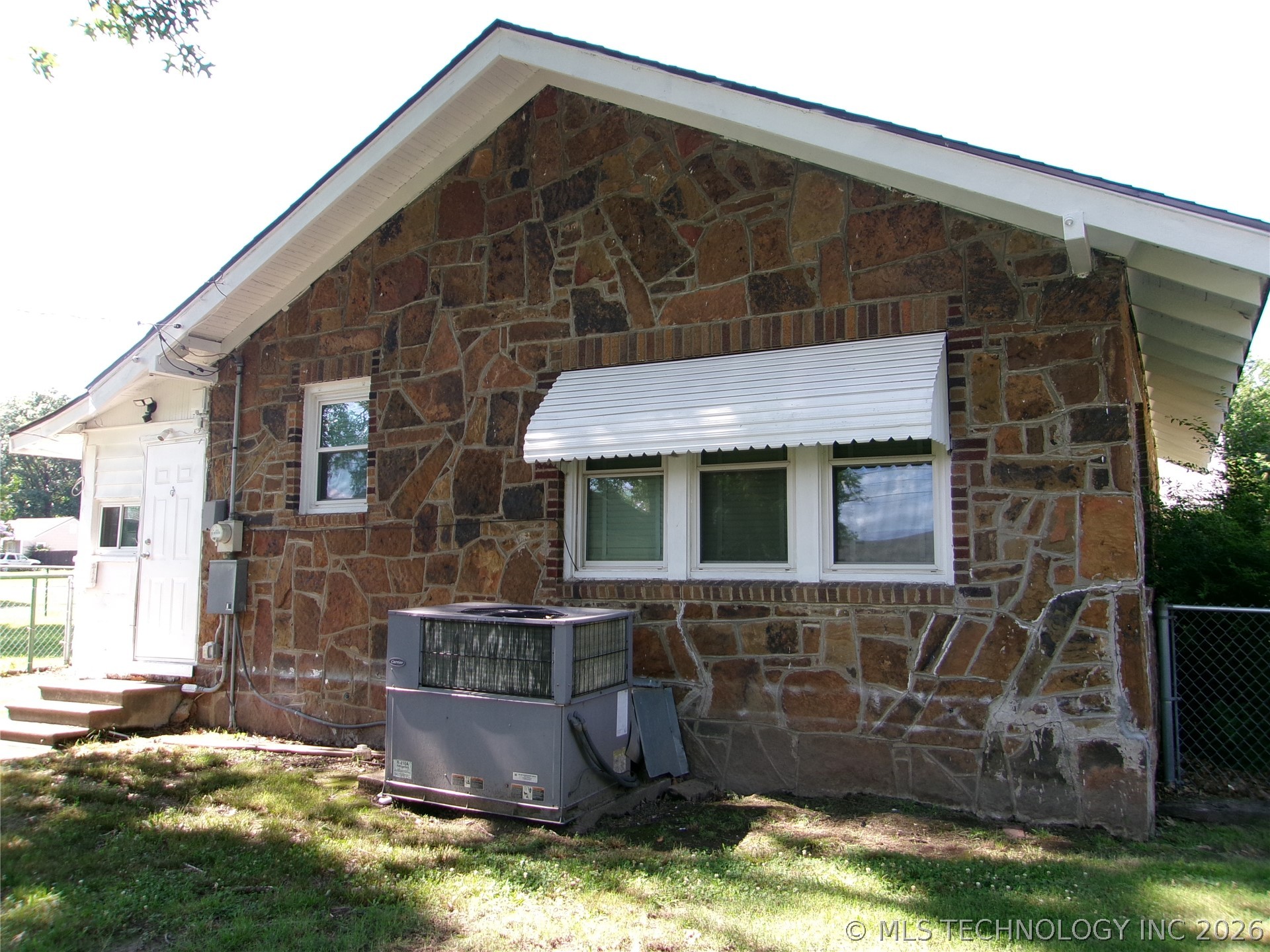 1605 Houston Street Property Photo 21
