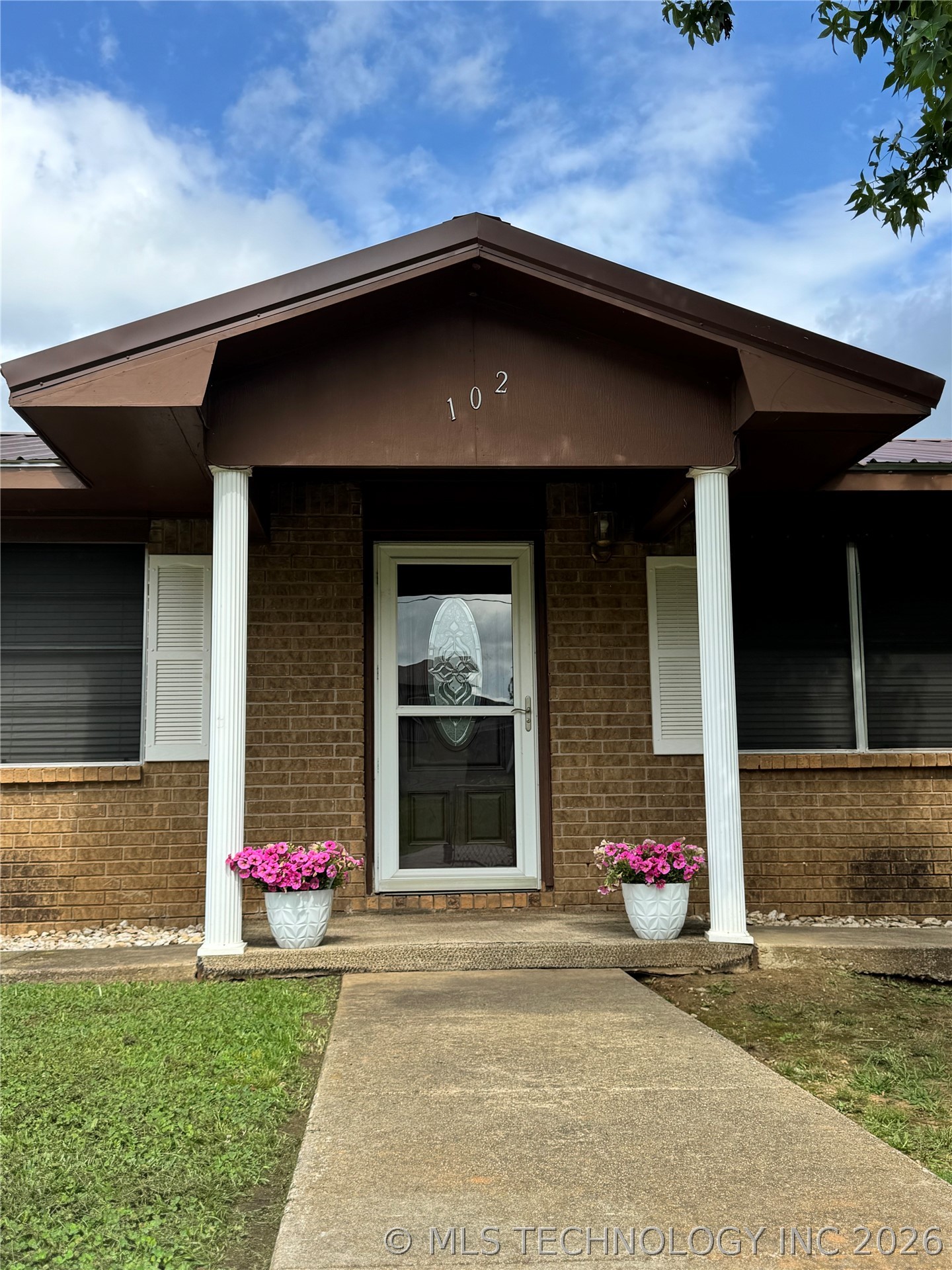 156 S Ramsey Property Photo 2
