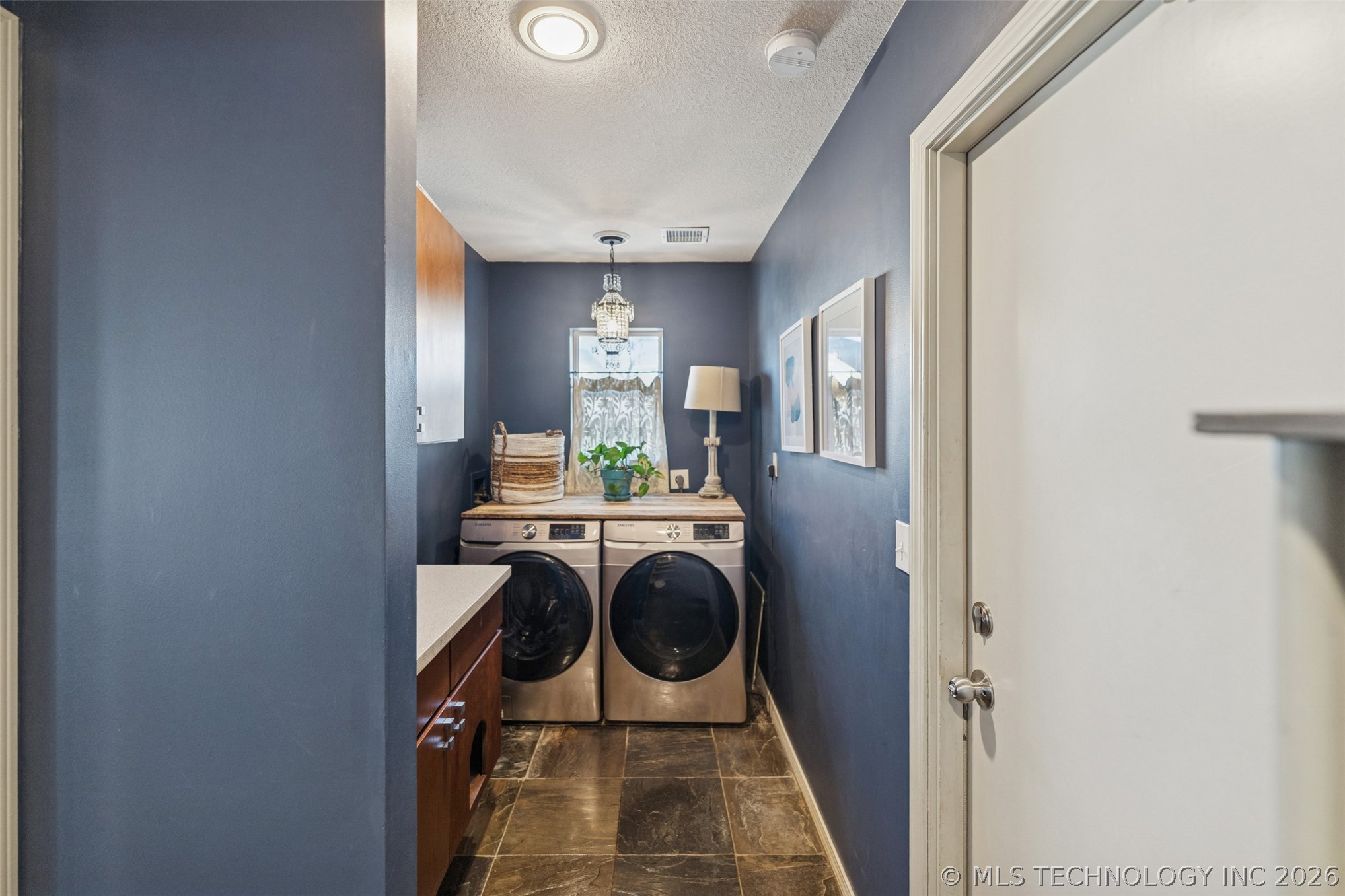 18013 E 93rd Street North Property Photo 23