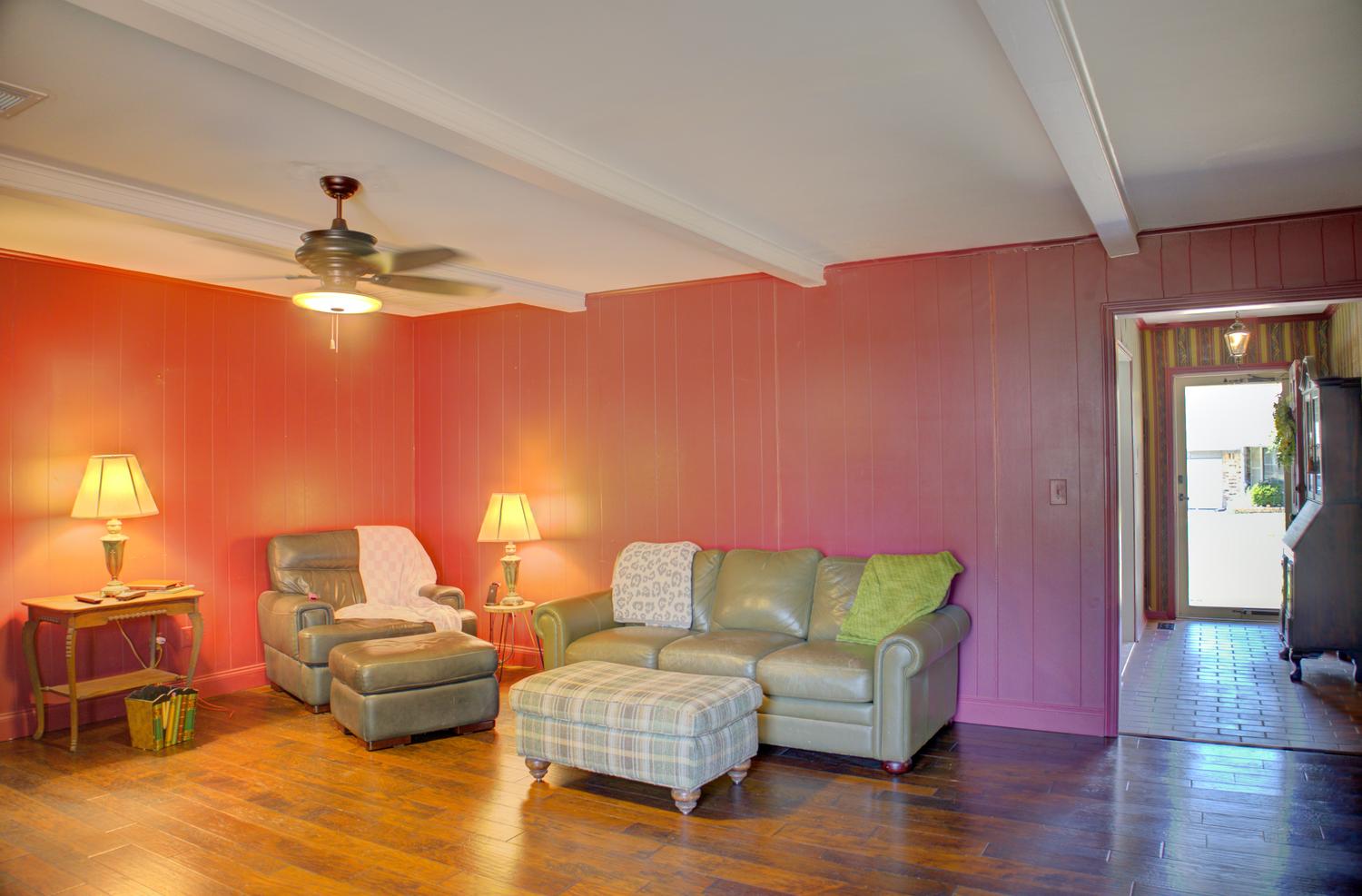 4739 S Lakewood Avenue Property Photo 14