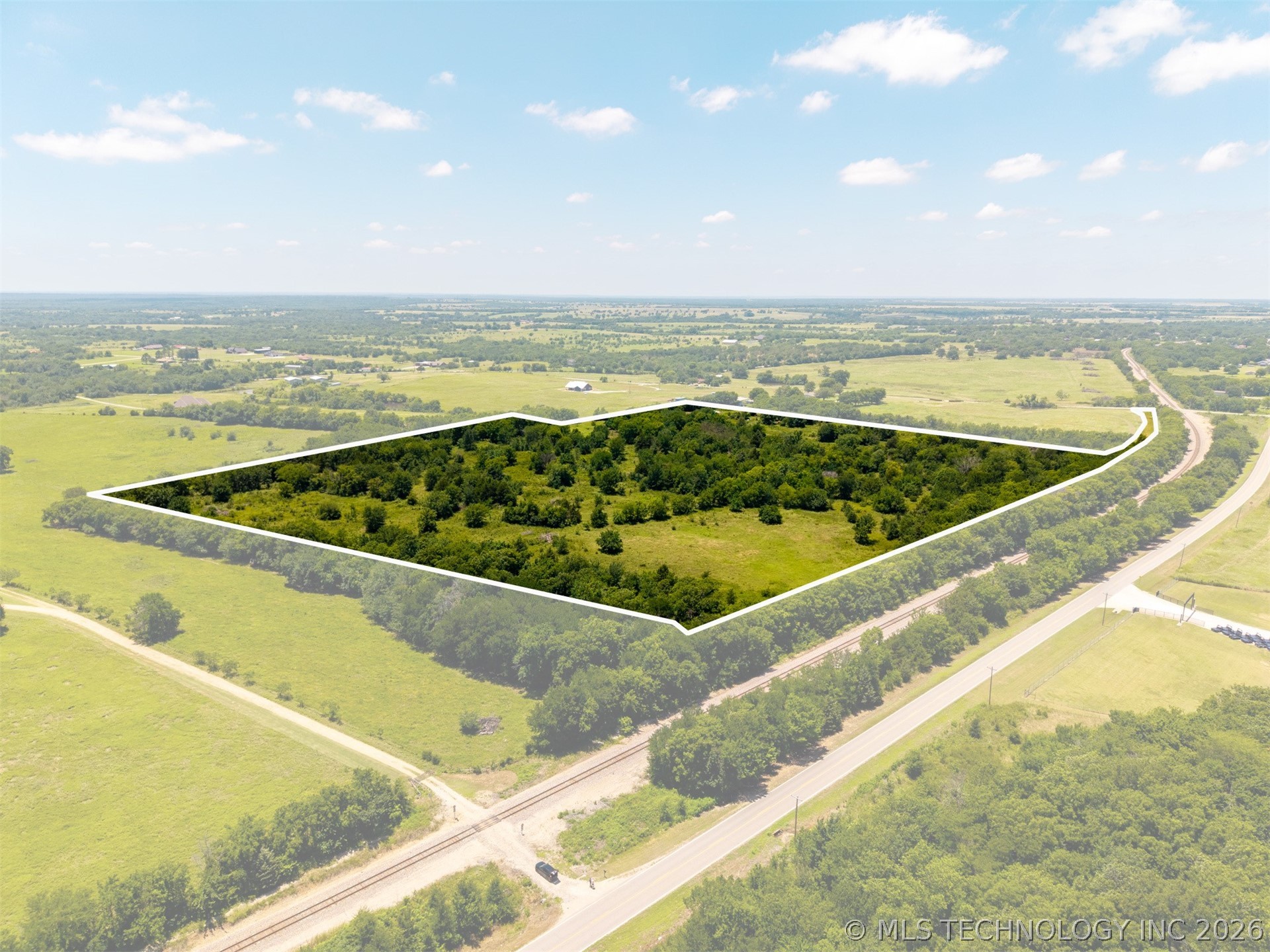 11762 Muncrief Road Property Photo 4