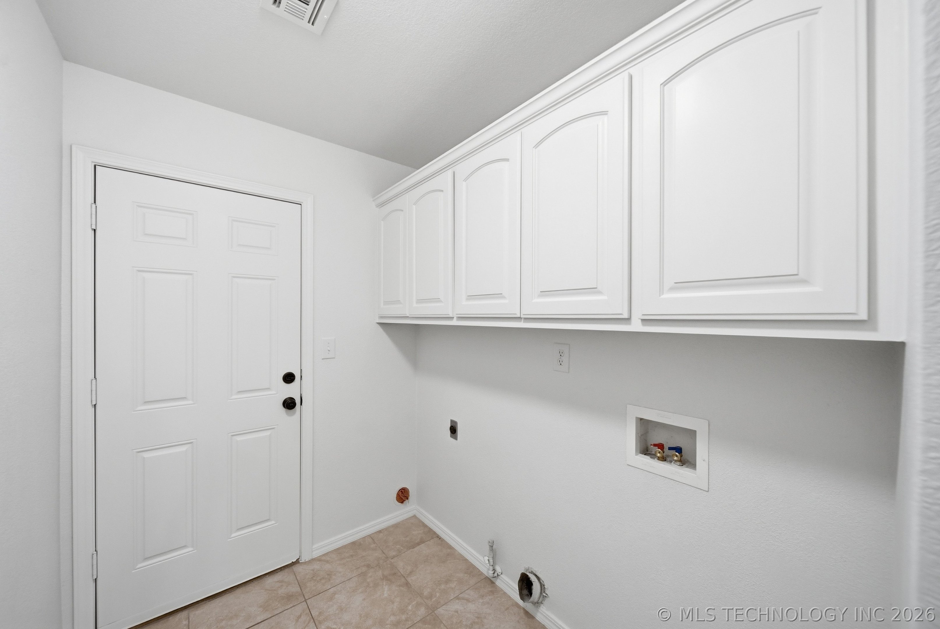 1004 W Beech Street Property Photo 25