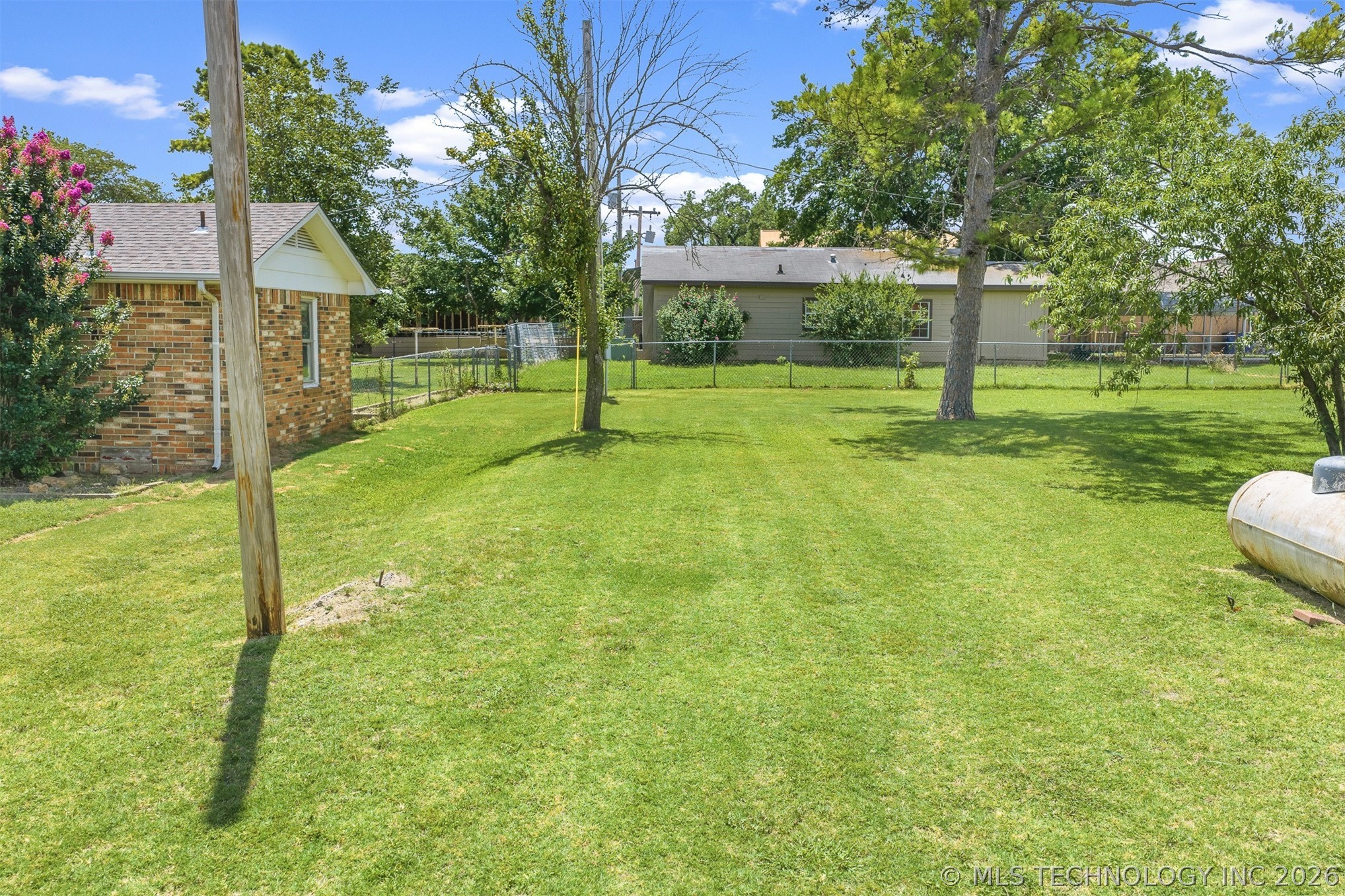 302 3rd Street Property Photo 35