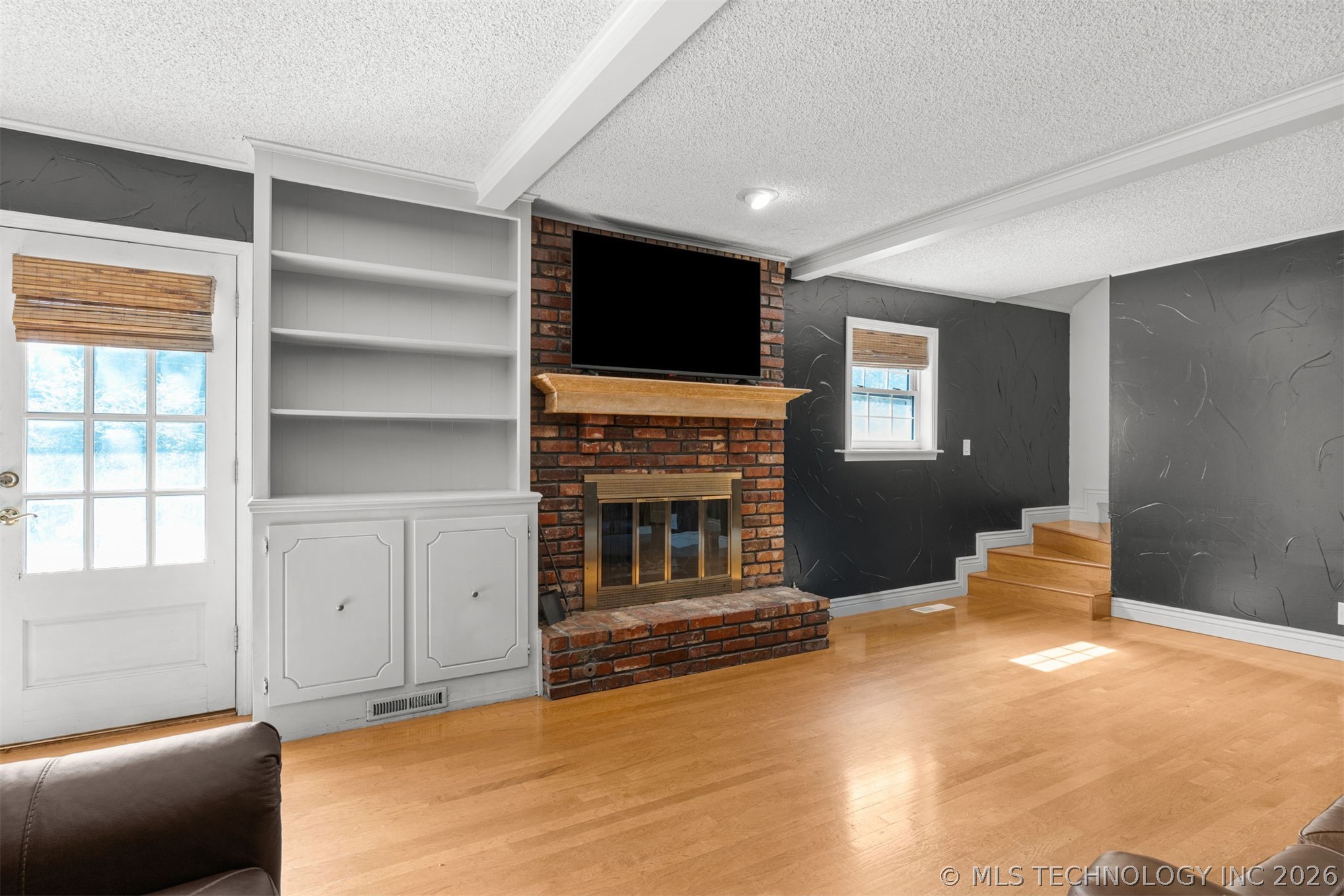 7341 S 70th East Avenue Property Photo 6