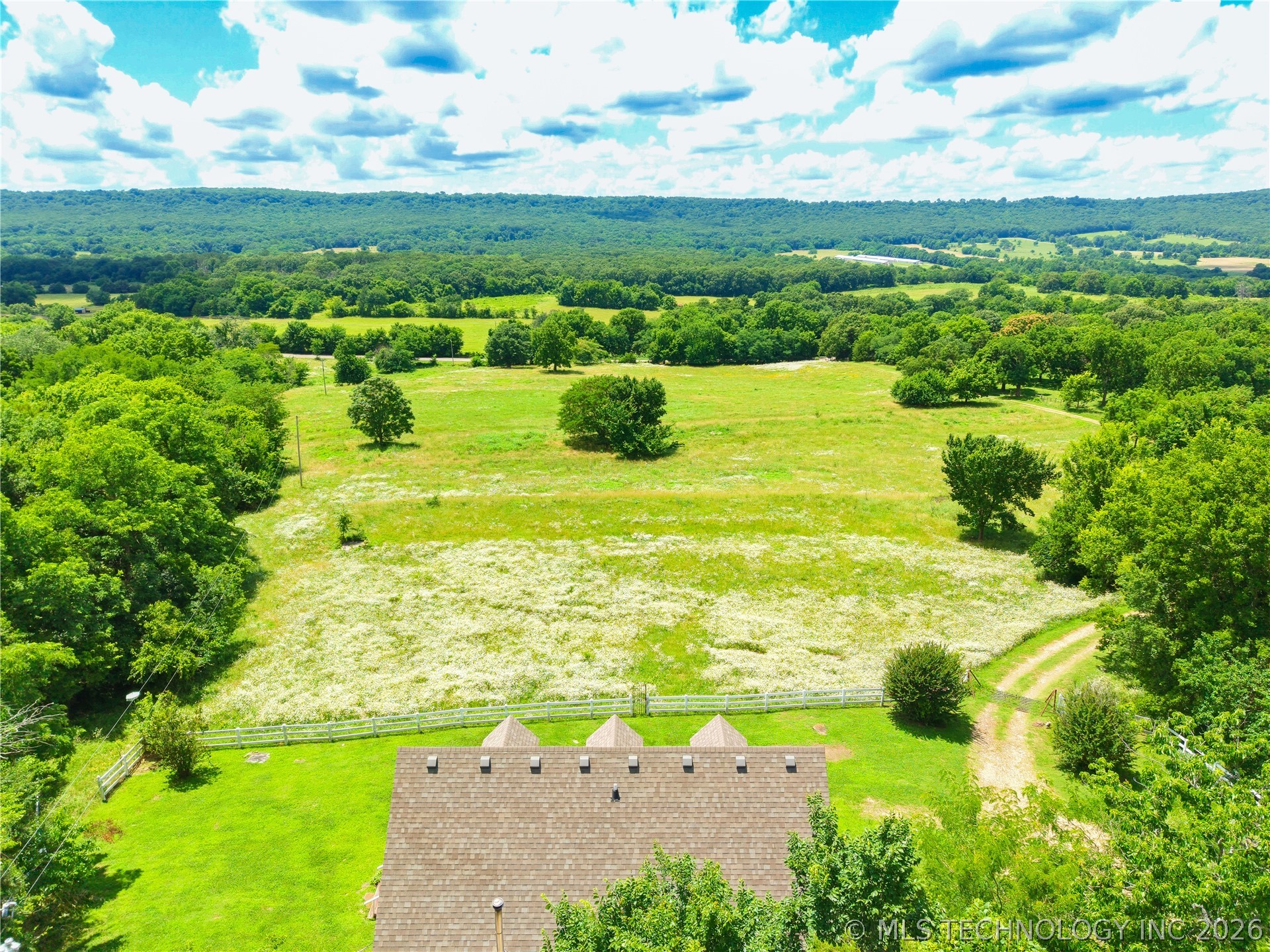 17350 S Highway 59 Property Photo 4