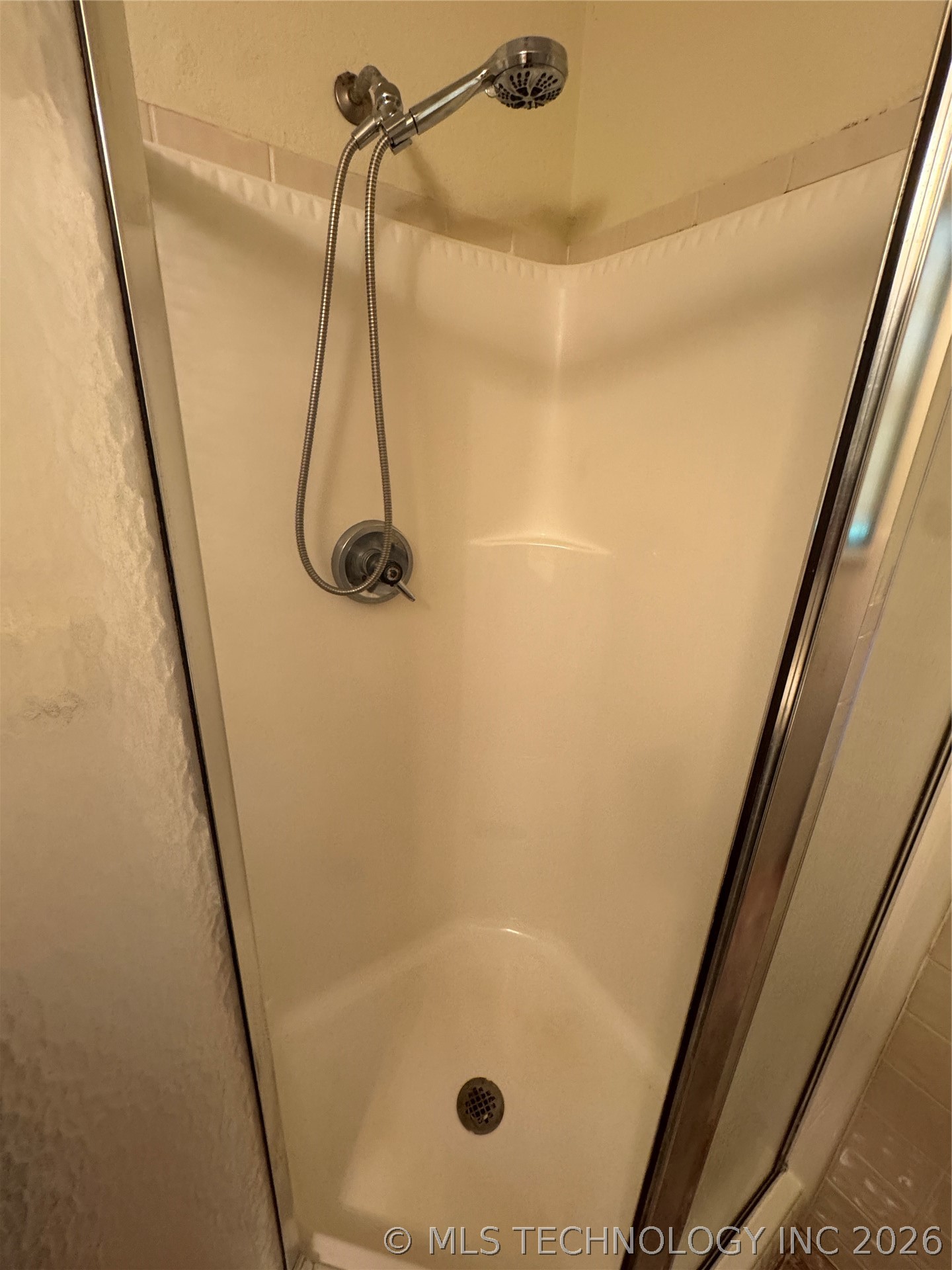 85 Pine Street Property Photo 26