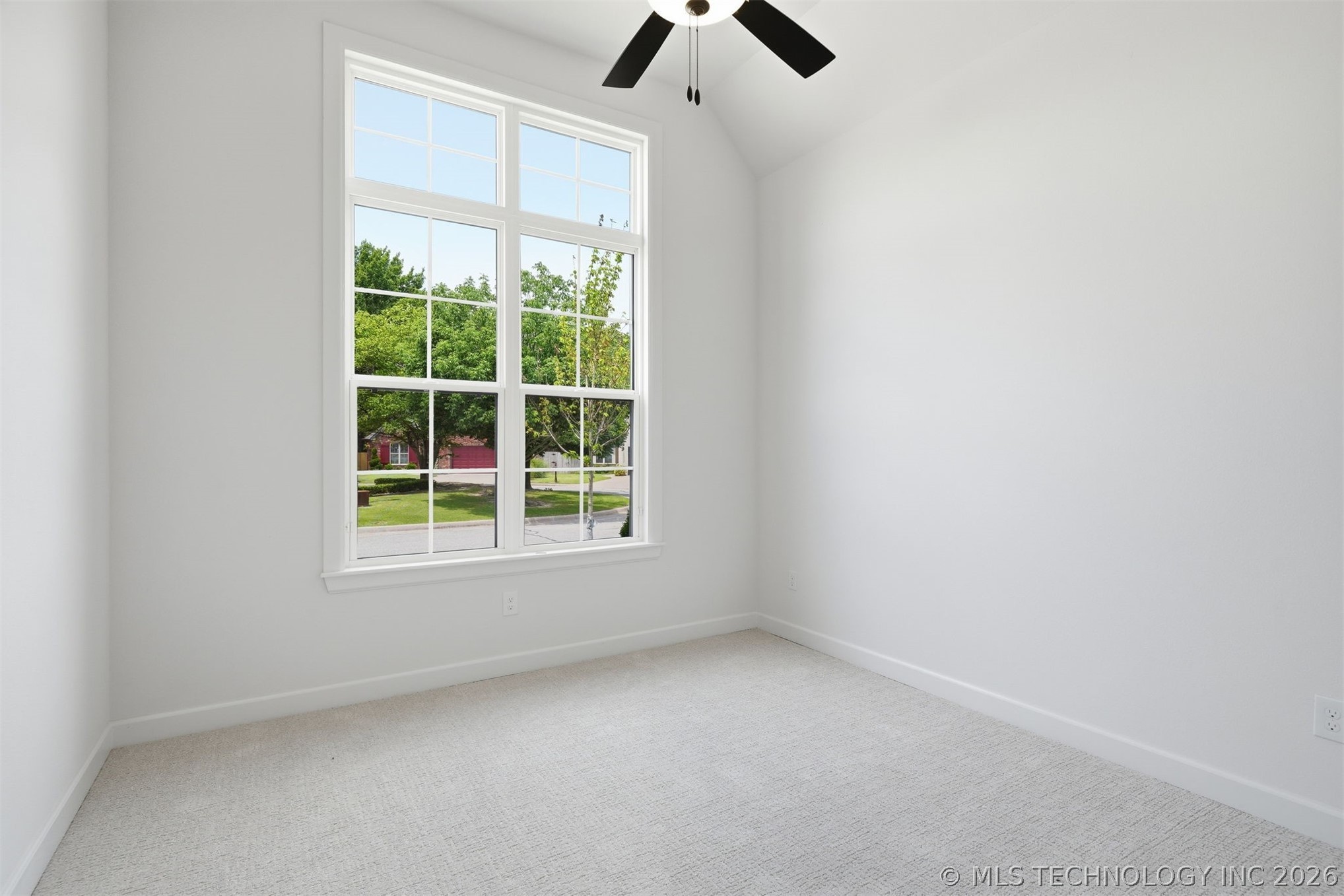 1563 S Hickory Circle Property Photo 21