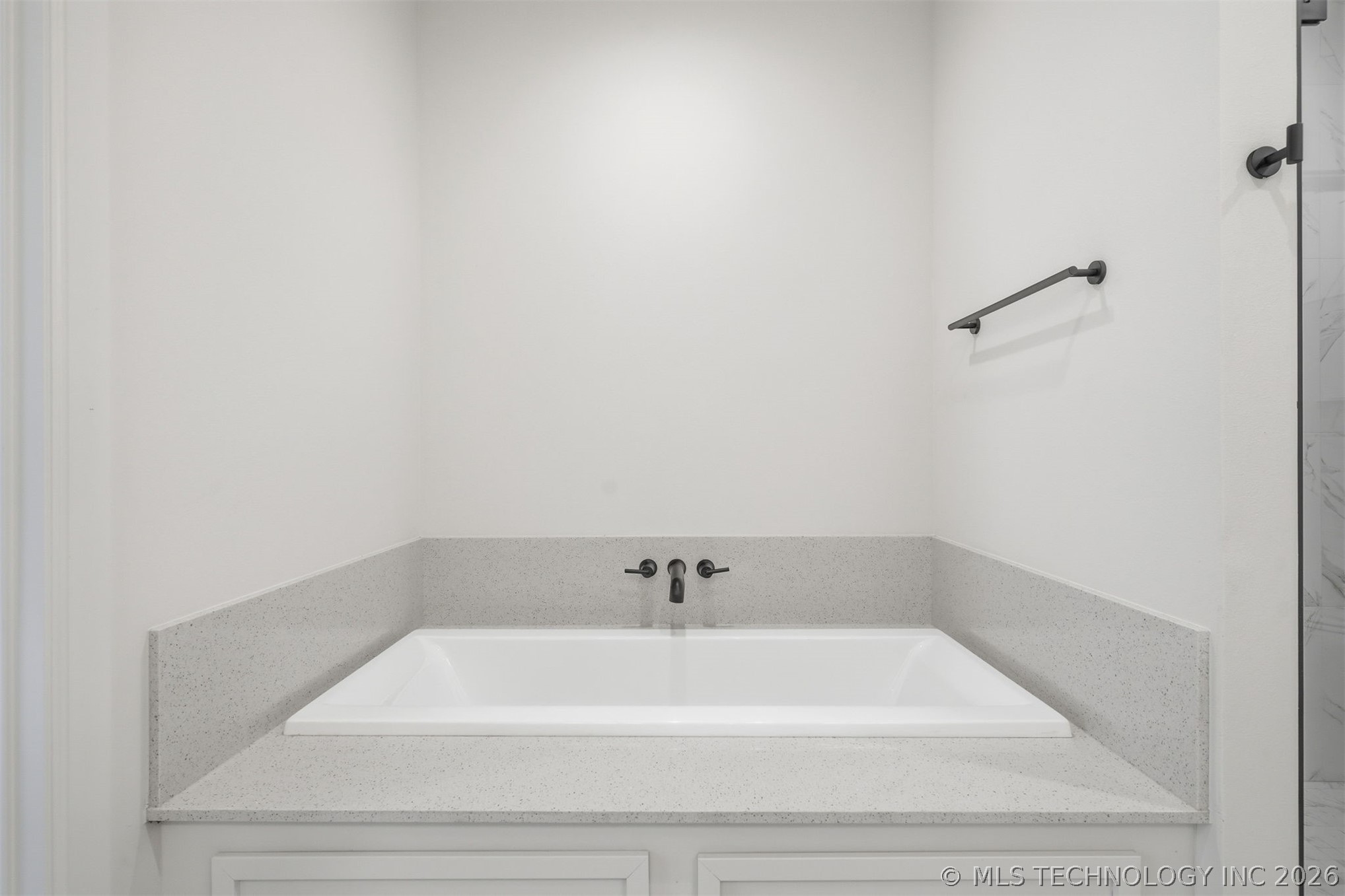 1563 S Hickory Circle Property Photo 38
