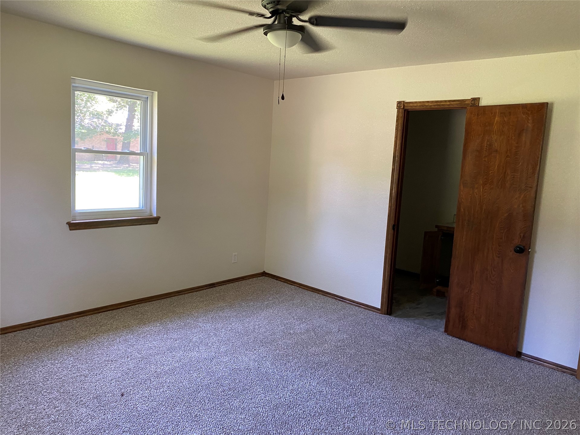 421364 E 1164 Property Photo 10