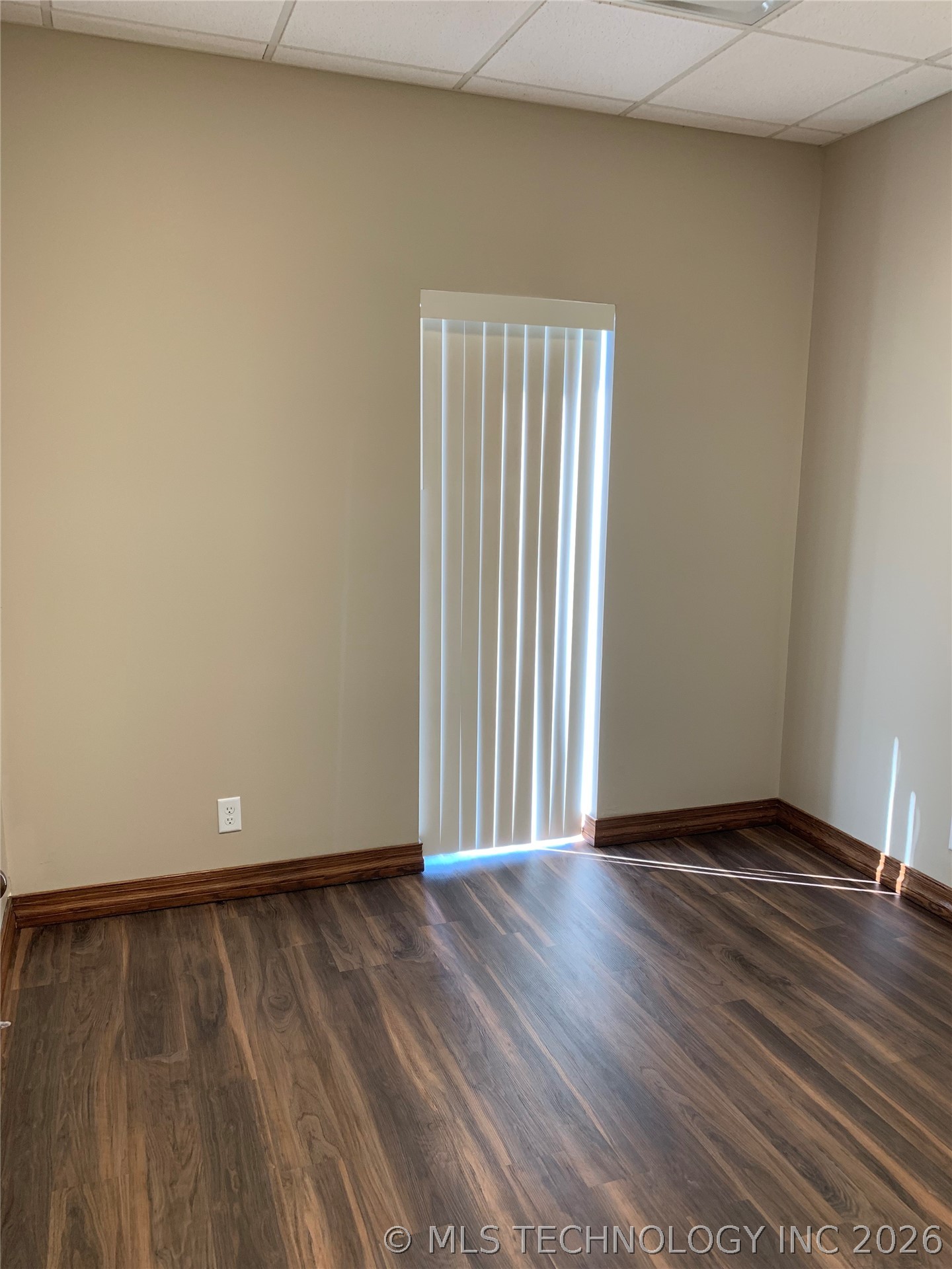 605 W Needles Avenue Property Photo 5