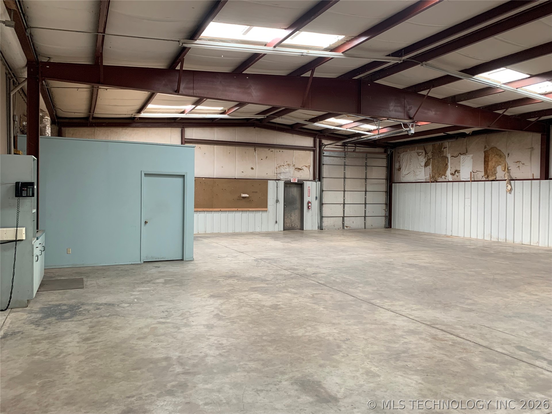 605 W Needles Avenue Property Photo 16