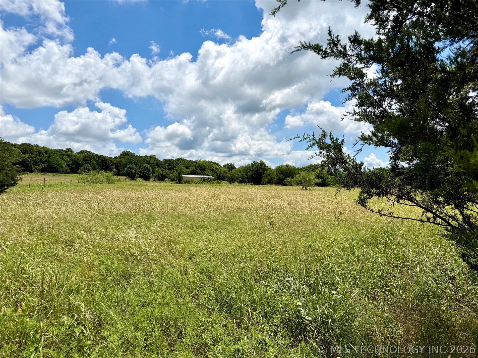 2622243 Property Photo 14