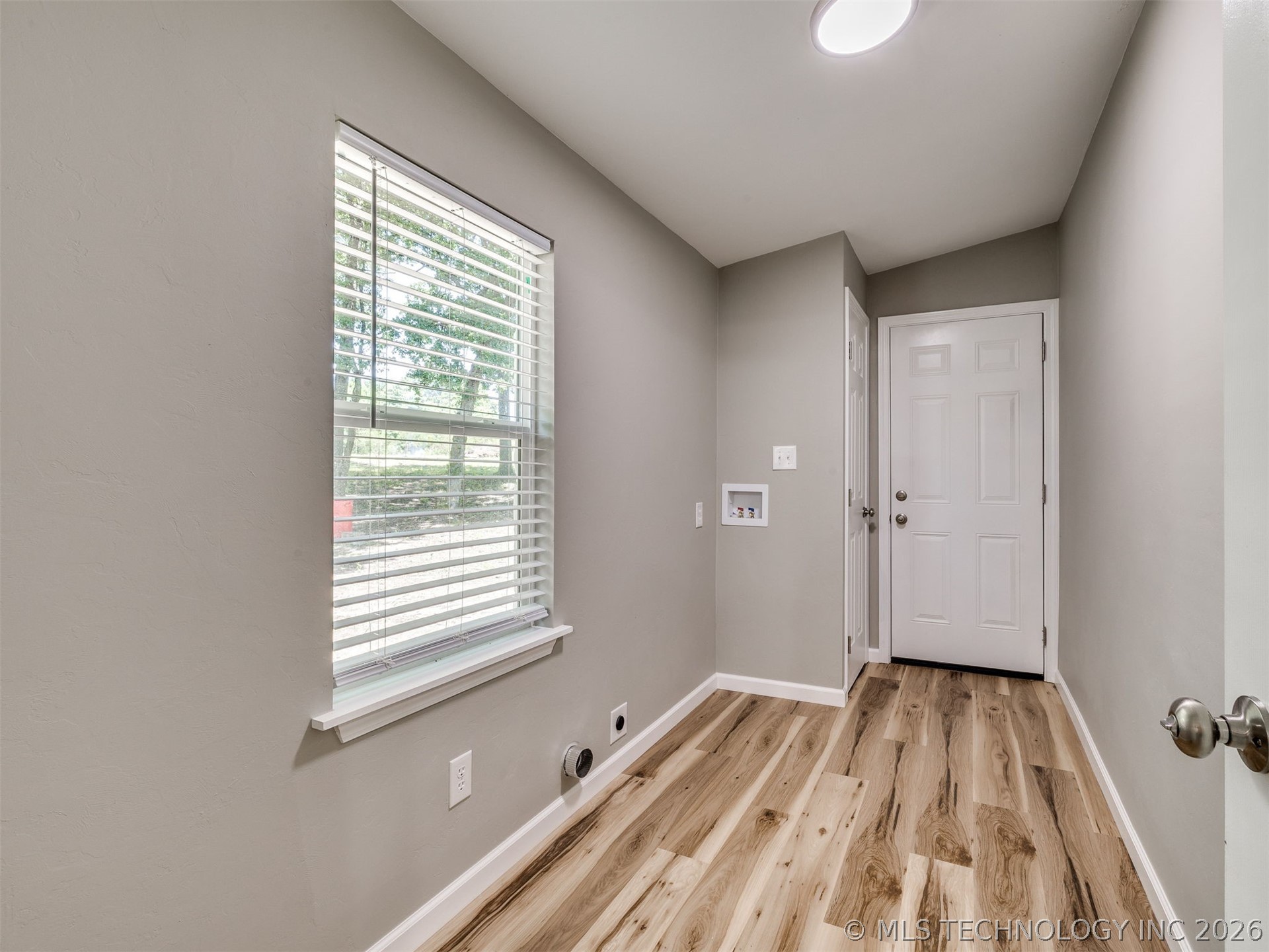 421065 E 1174 Road Property Photo 16