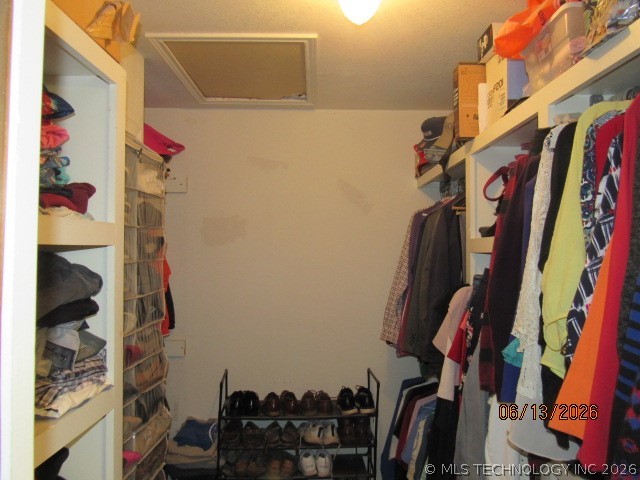 512 Oakland Property Photo 25