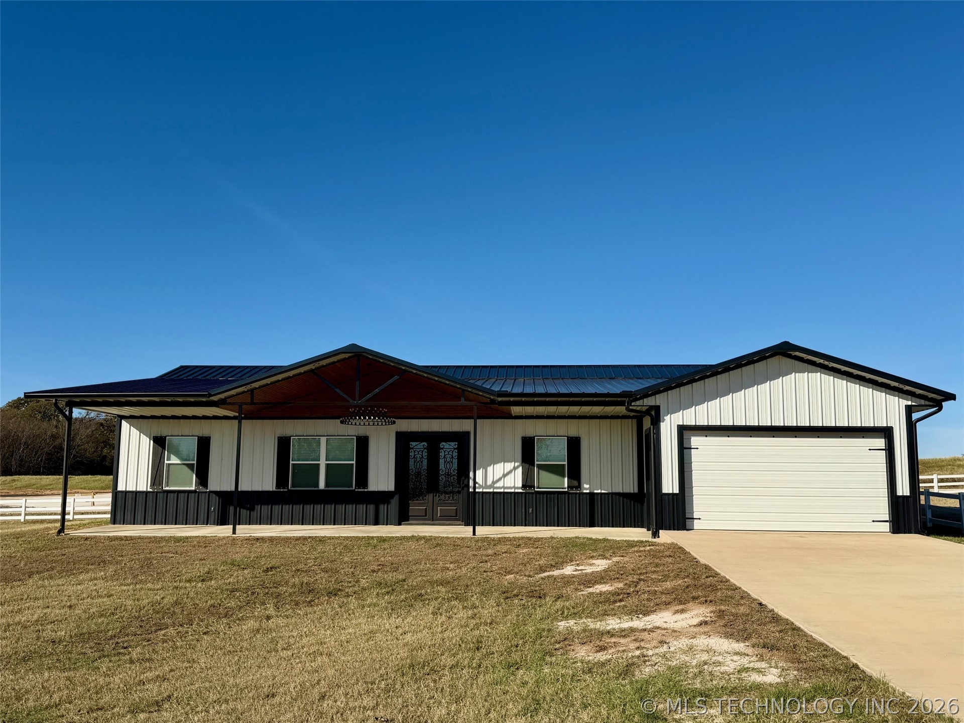 1813 Willow Place Property Photo 1